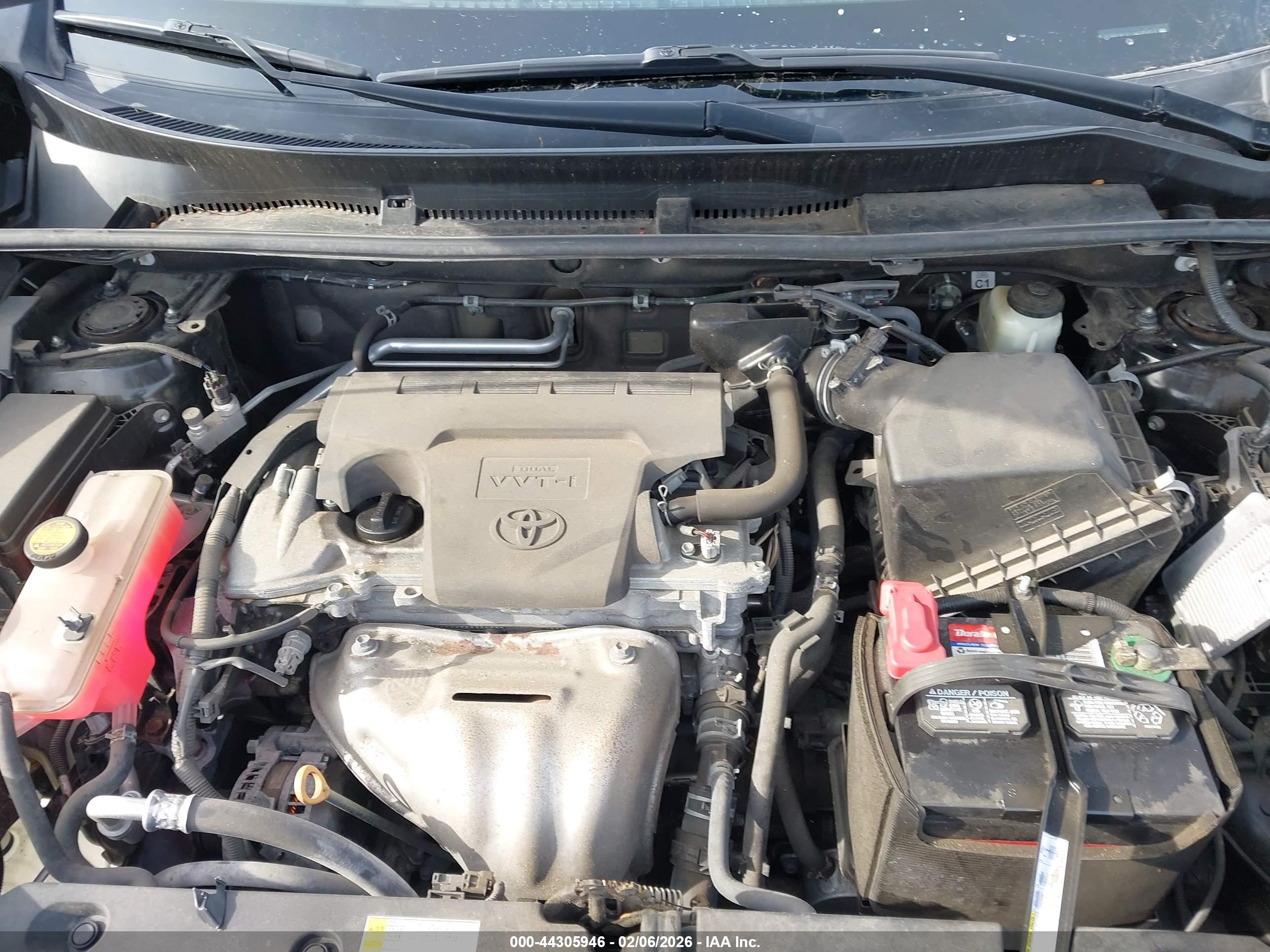 TOYOTA RAV4 image 10