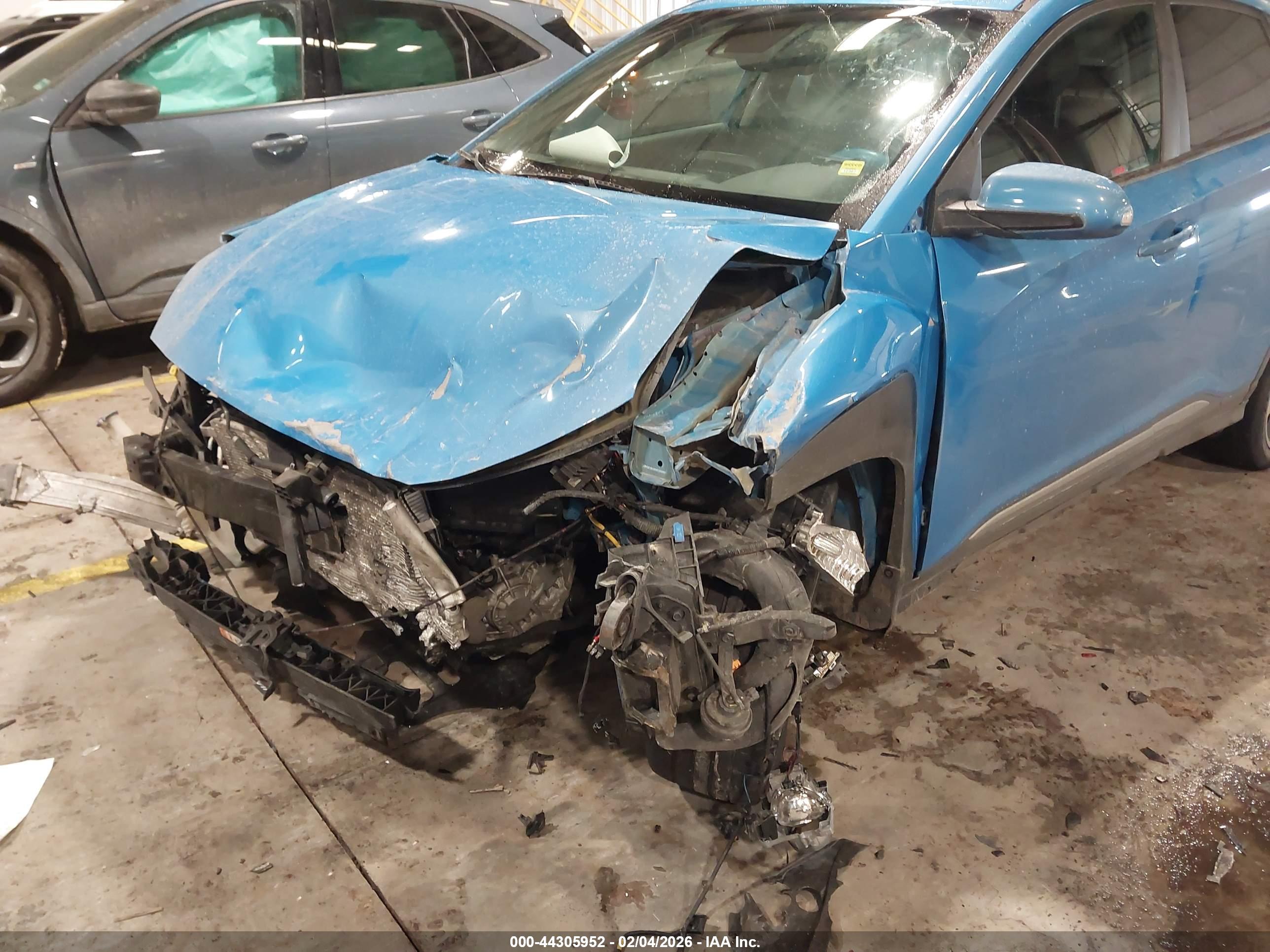 HYUNDAI KONA image 6