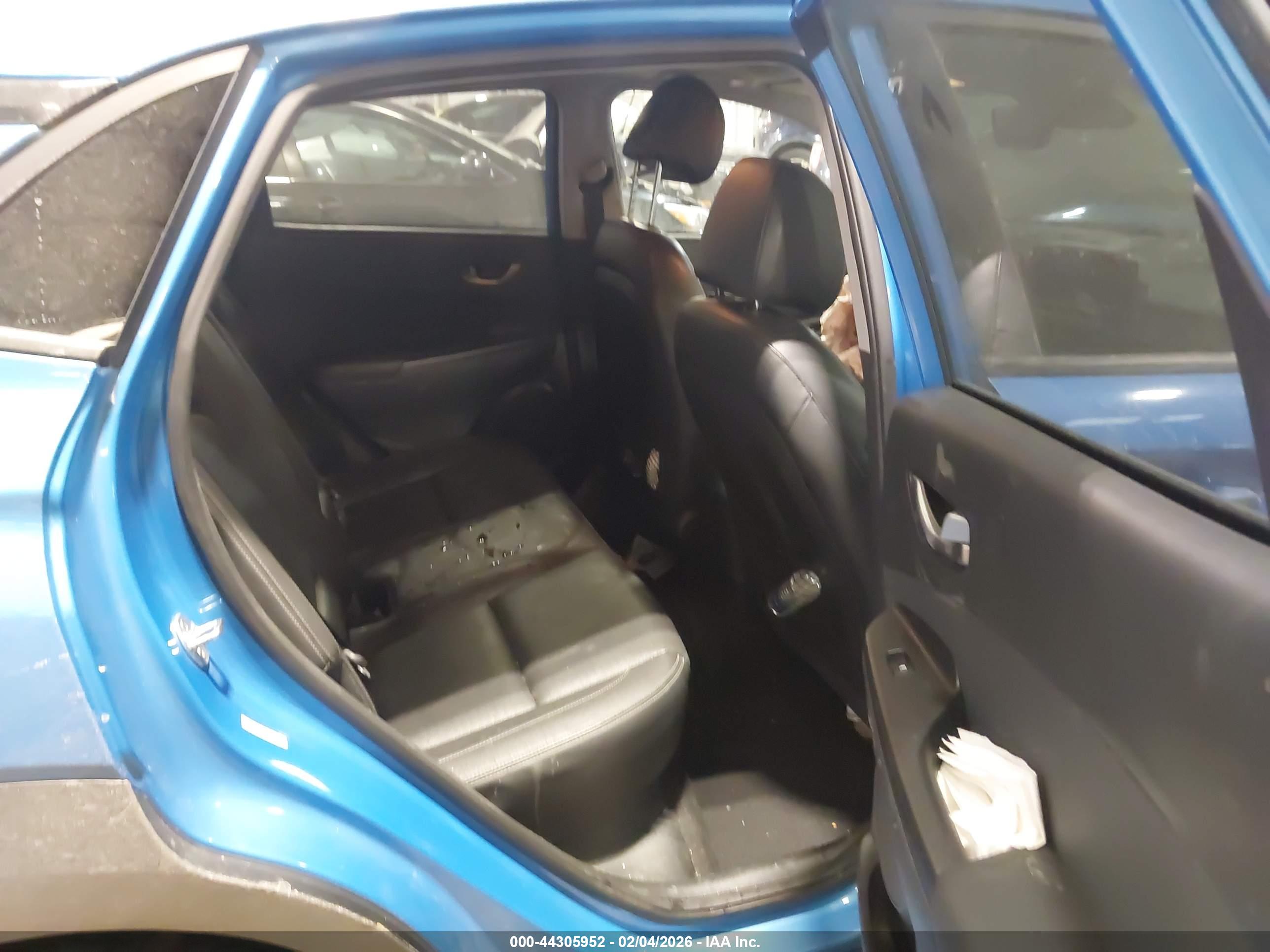 HYUNDAI KONA image 8