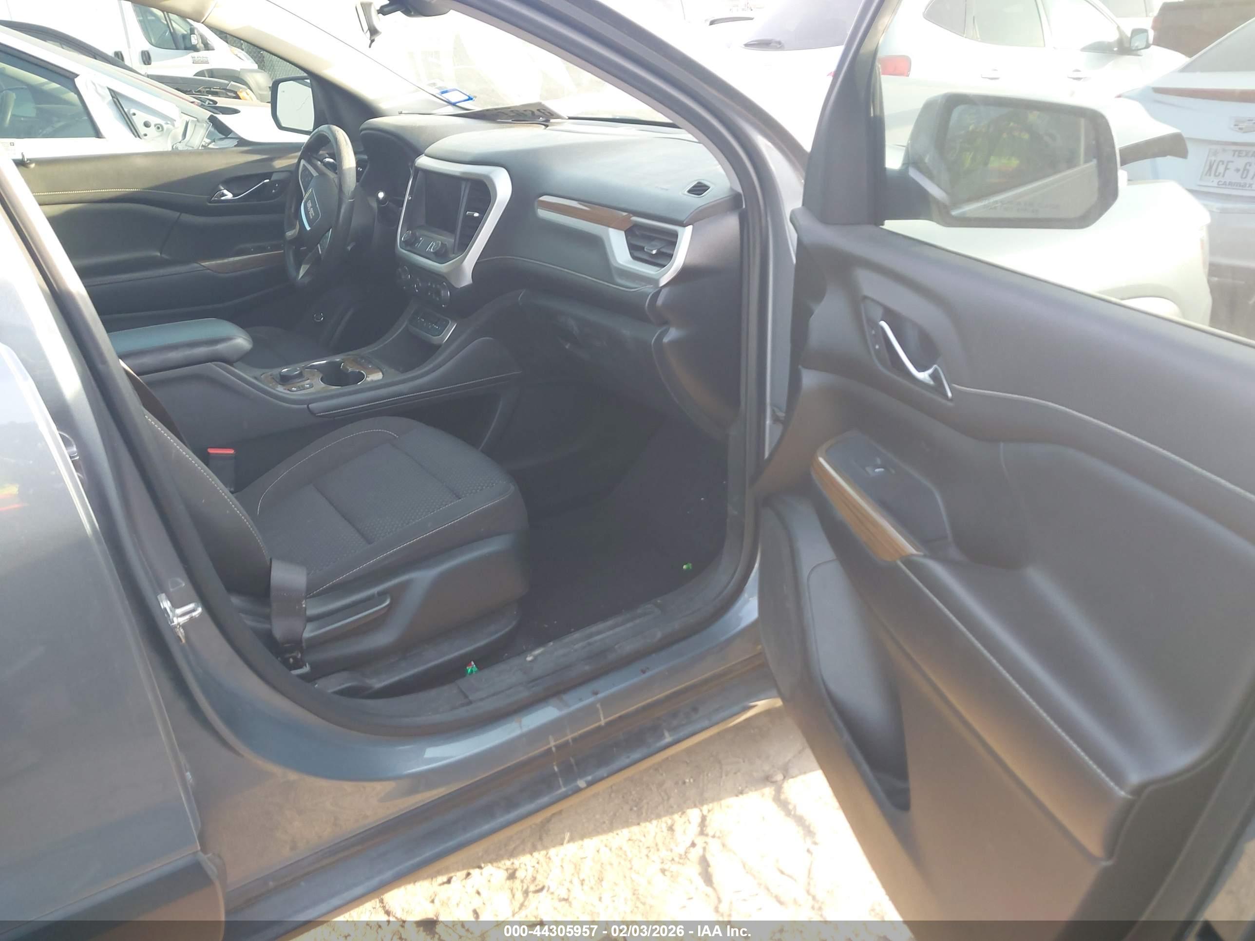 GMC ACADIA image 5