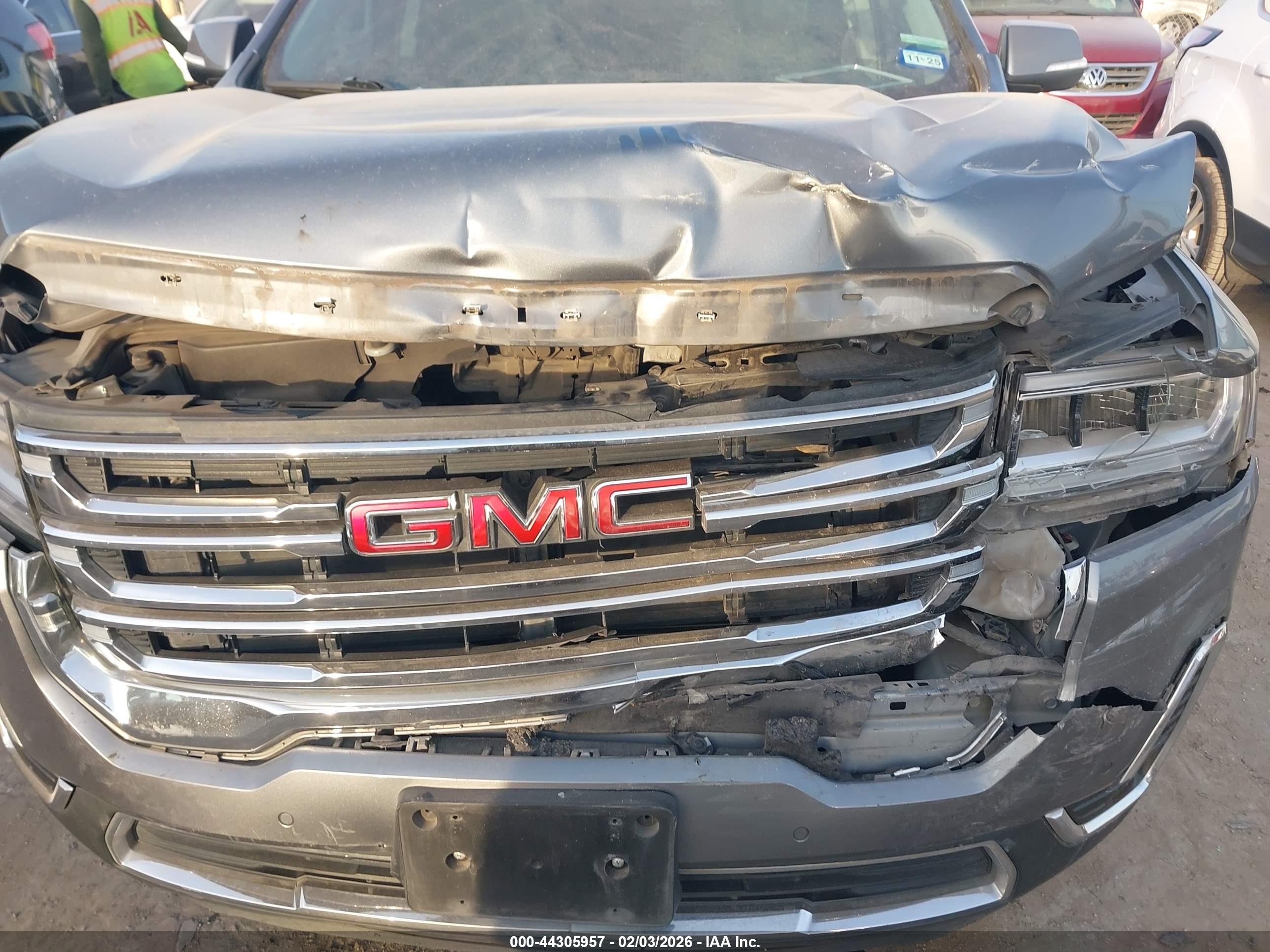 GMC ACADIA image 6