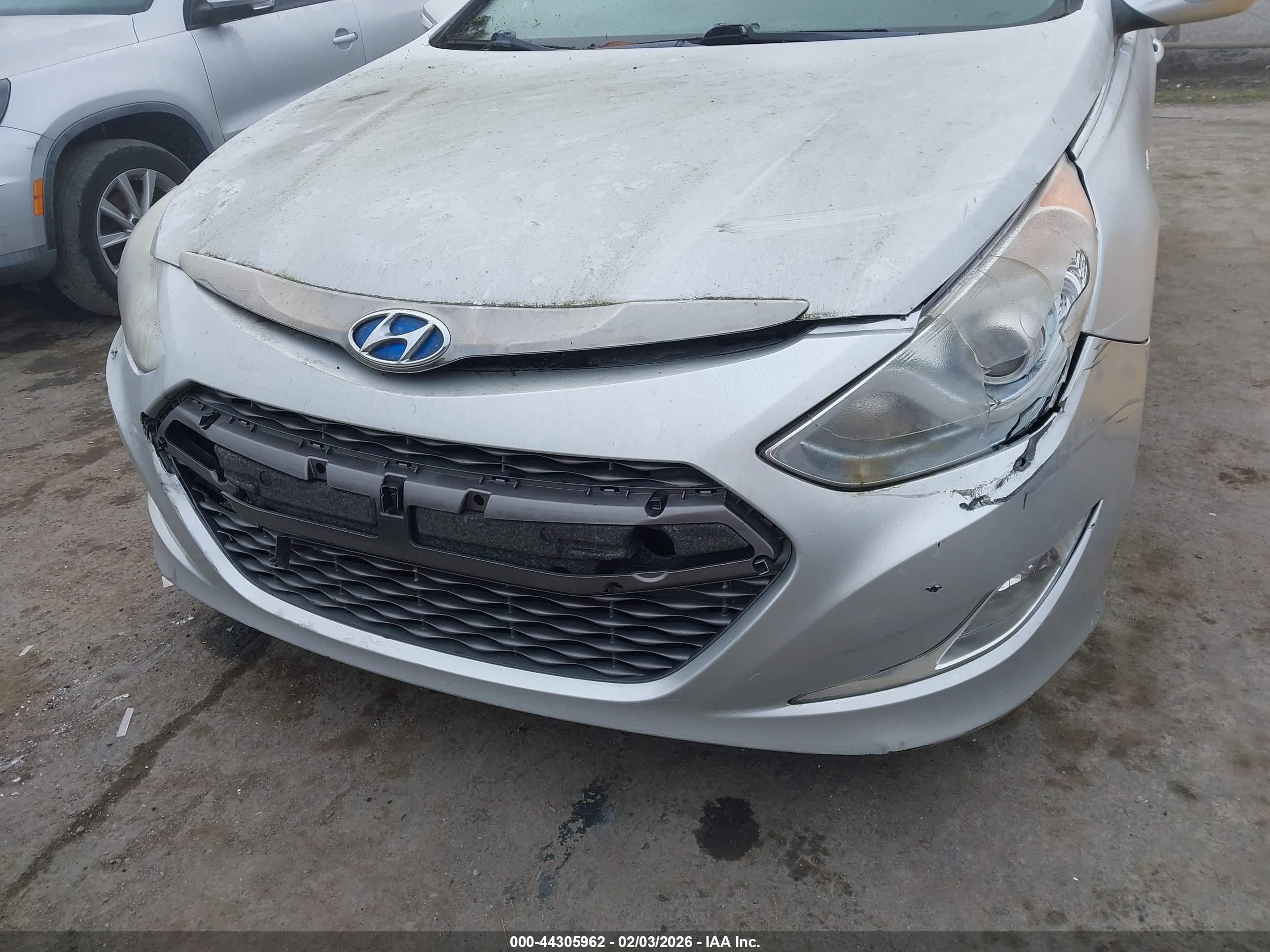 HYUNDAI SONATA image 6