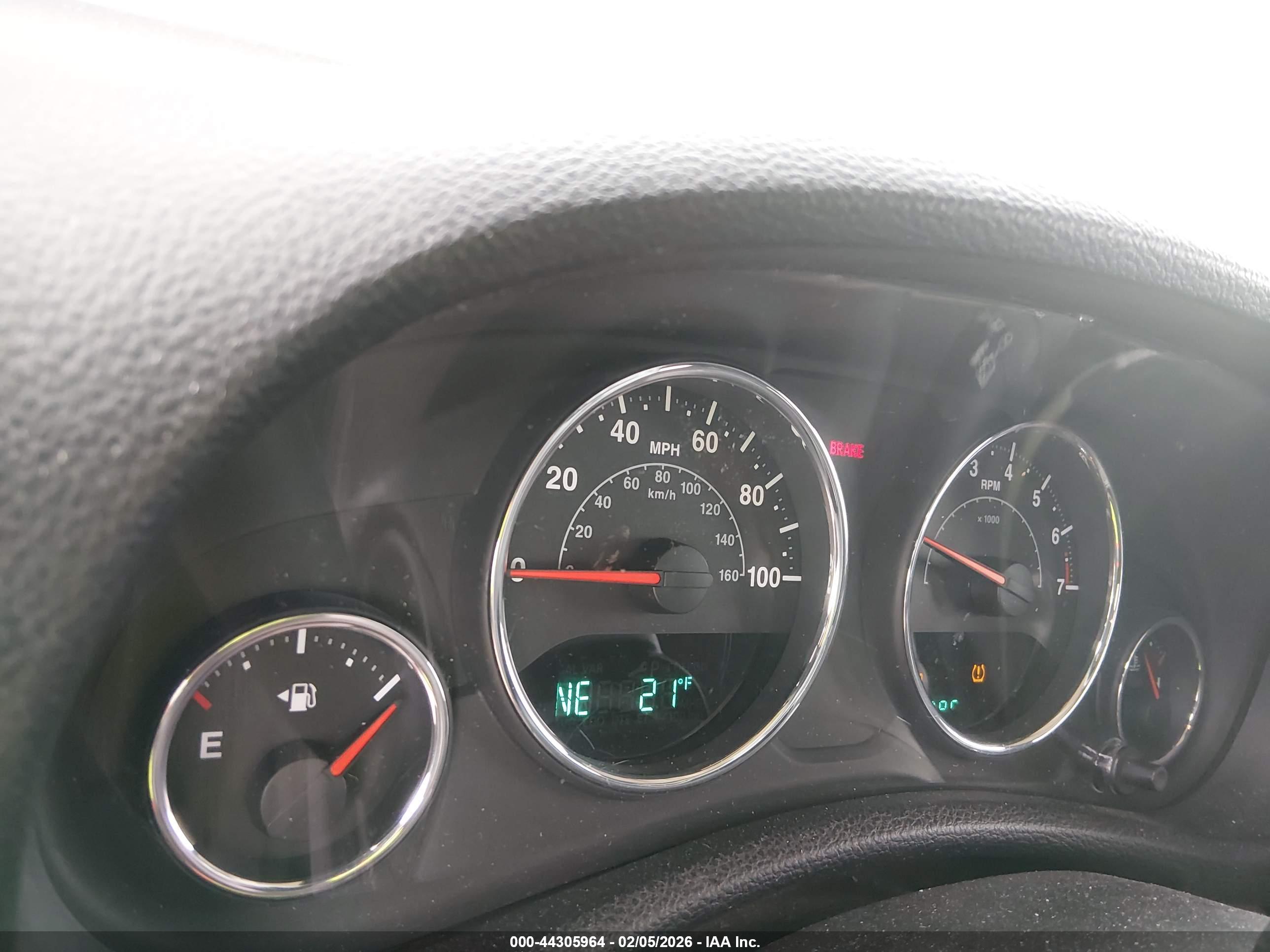 JEEP WRANGLER image 7