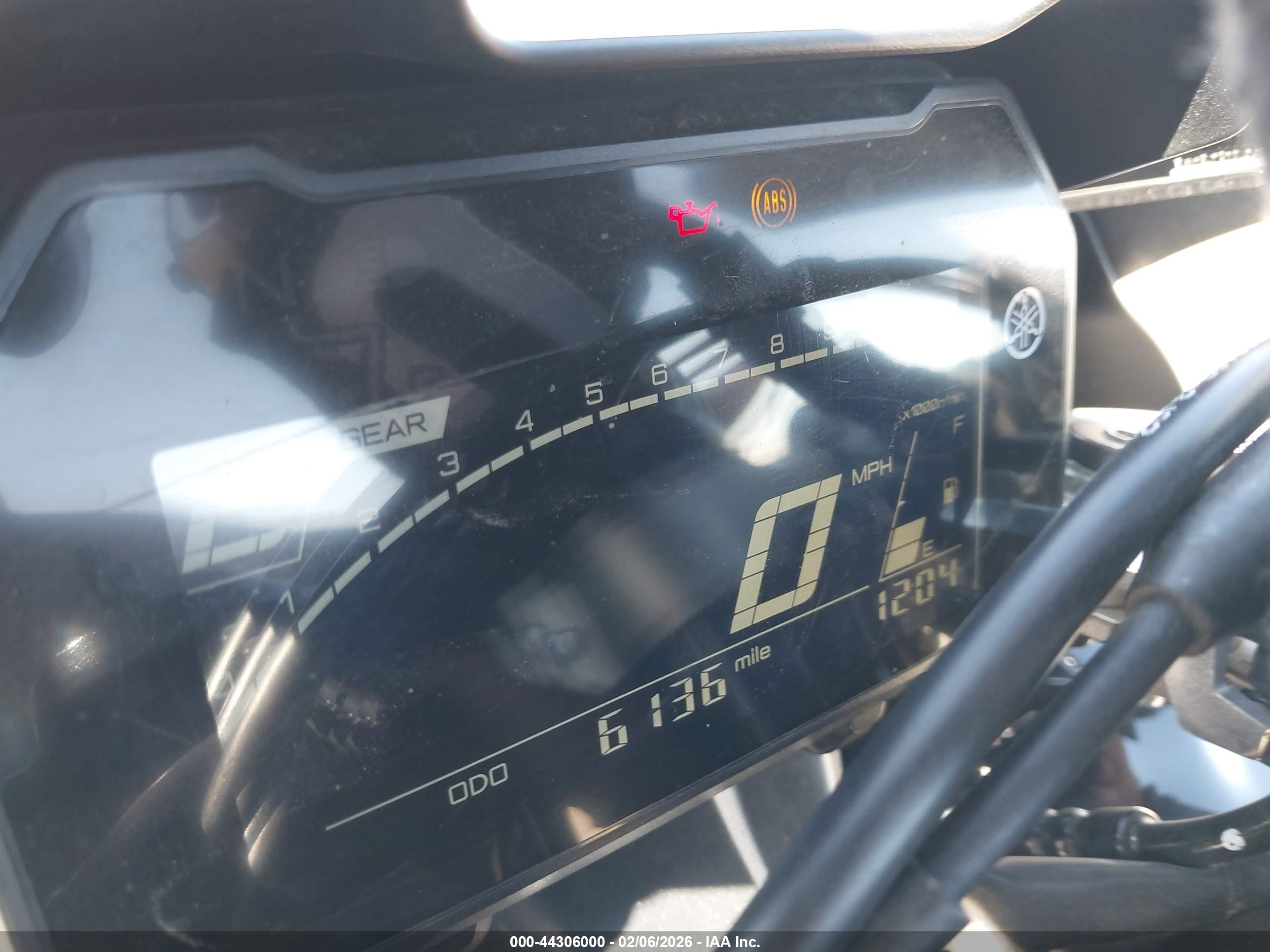 YAMAHA YZFR7 image 7