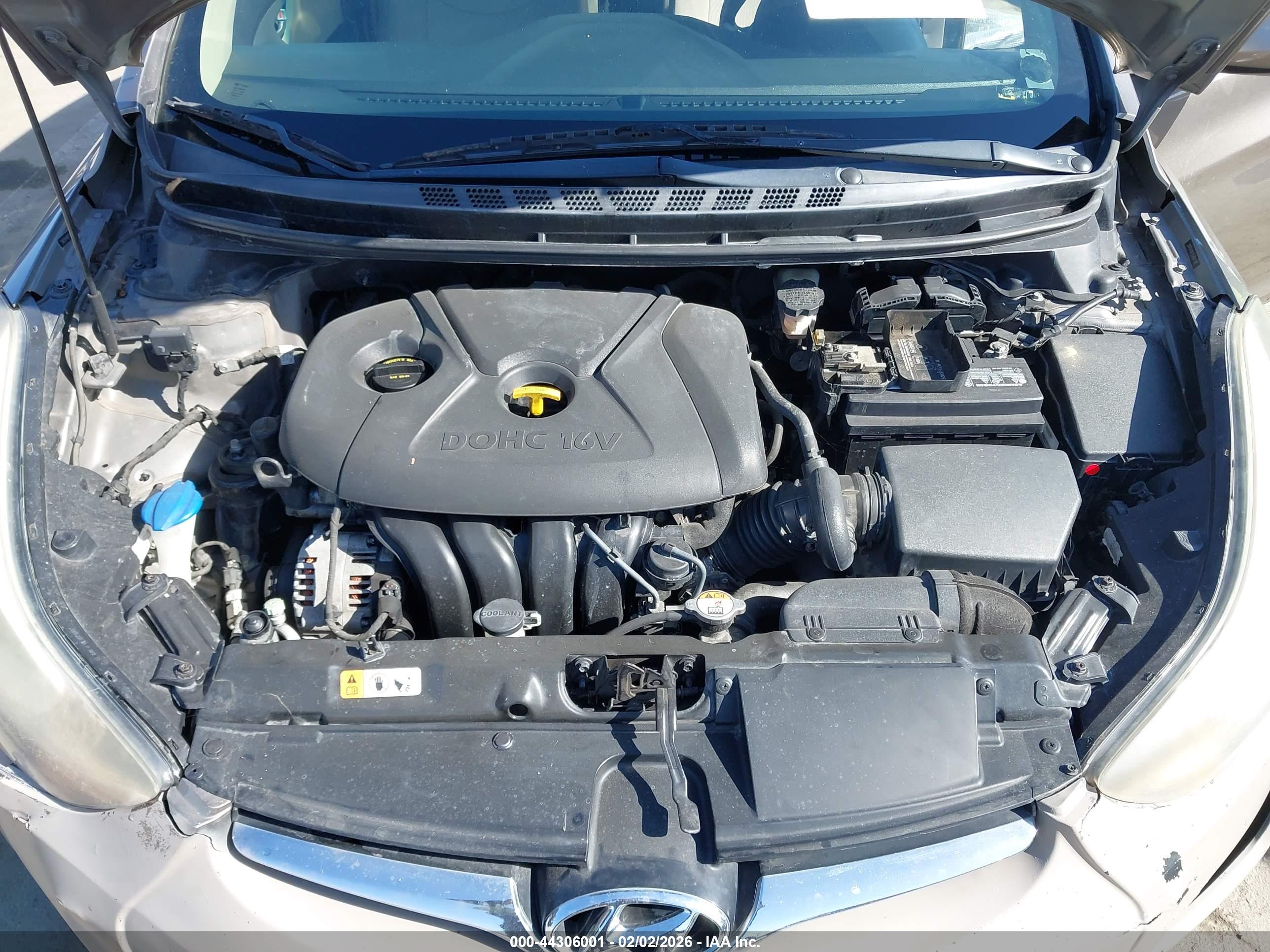 HYUNDAI ELANTRA image 10