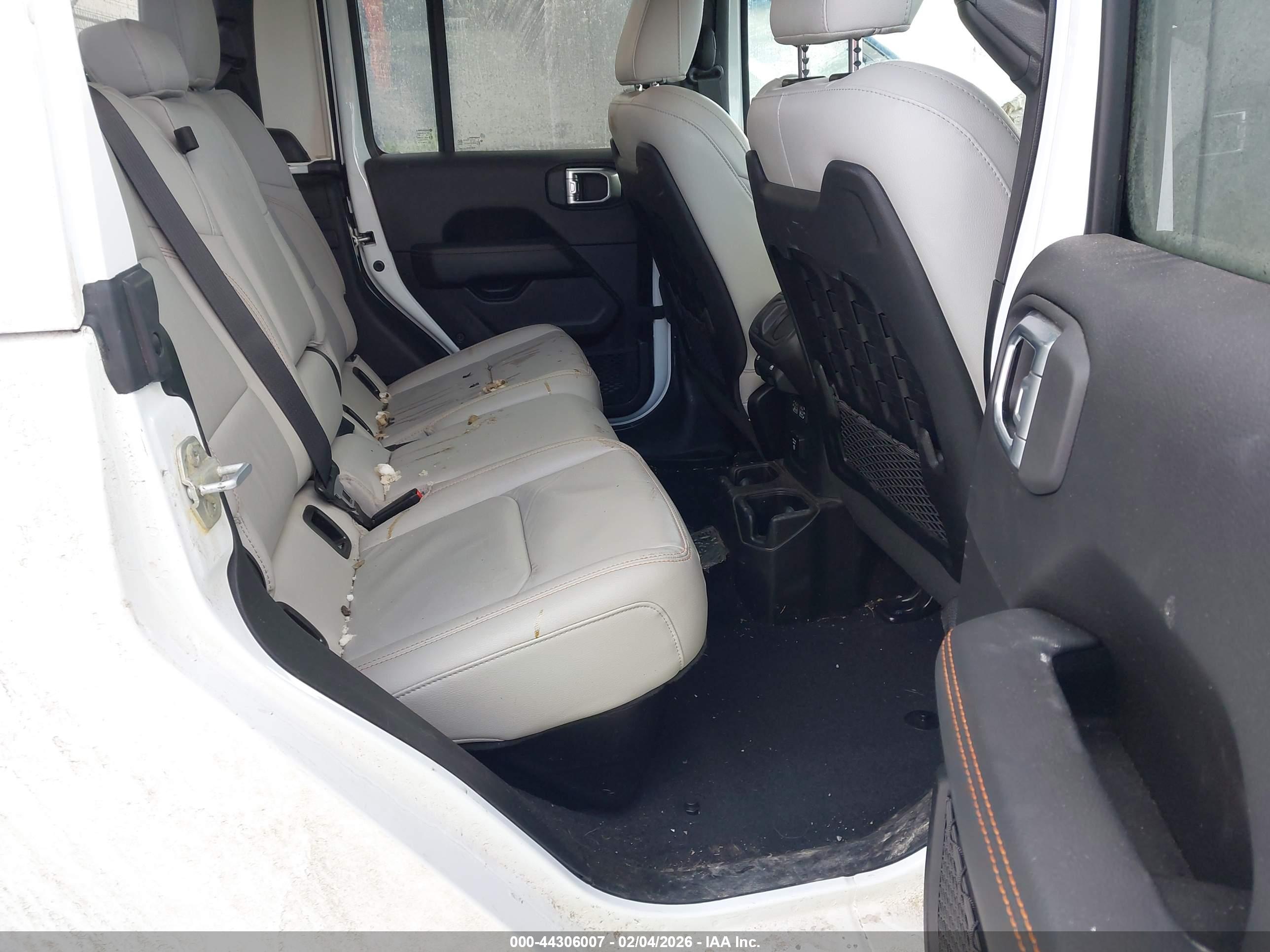 JEEP GLADIATOR image 8