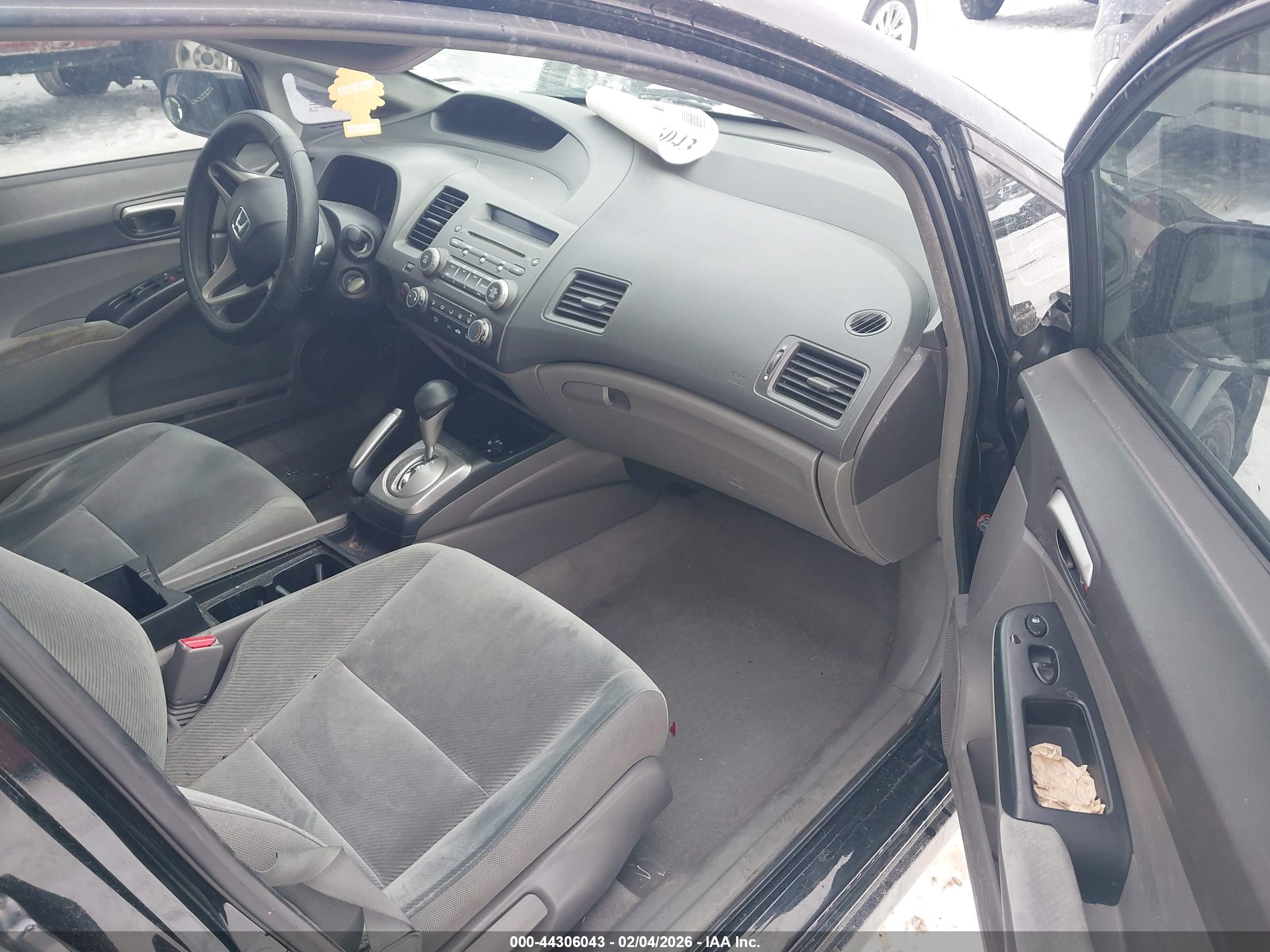 HONDA CIVIC image 5