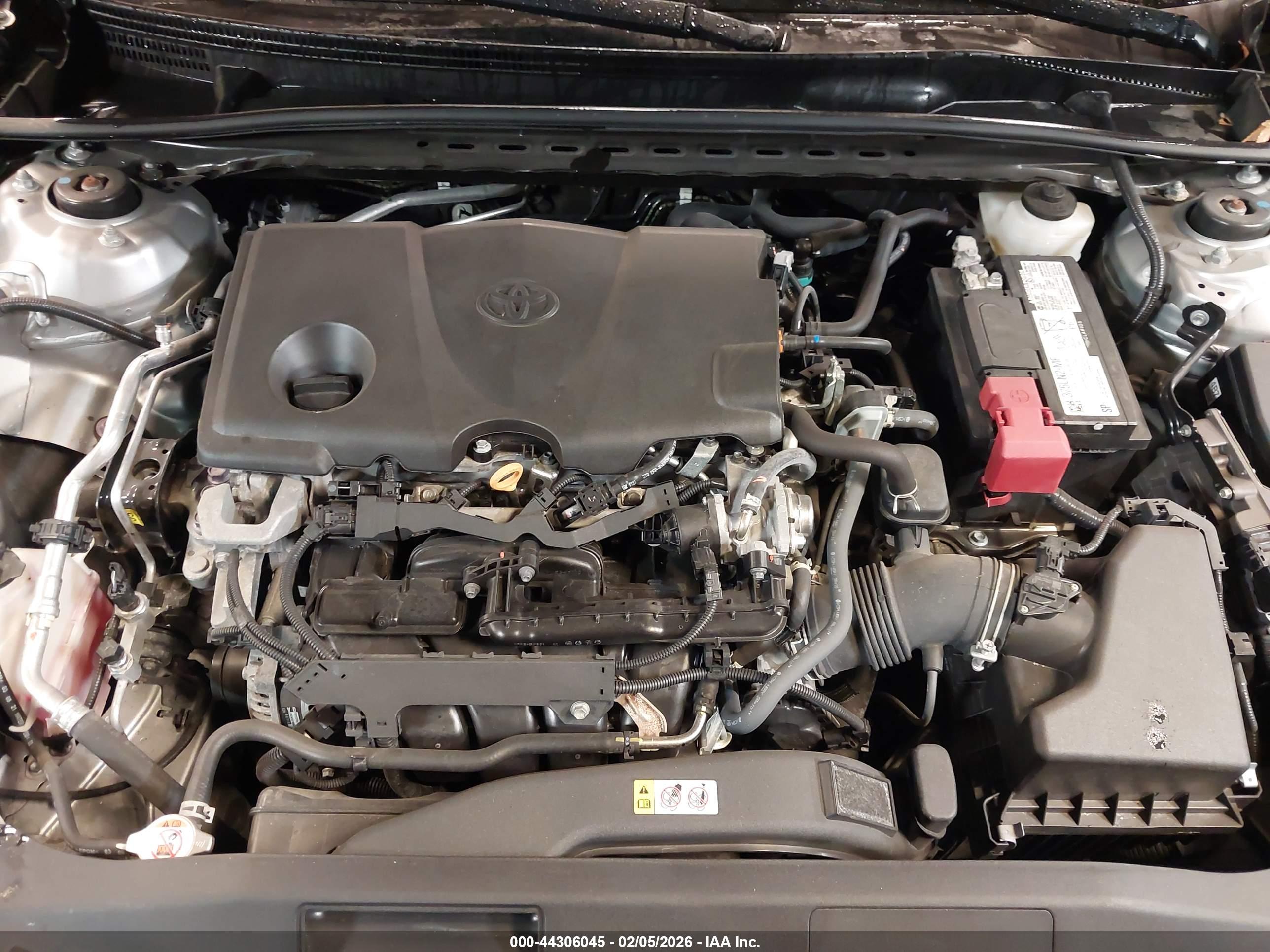 TOYOTA CAMRY image 10