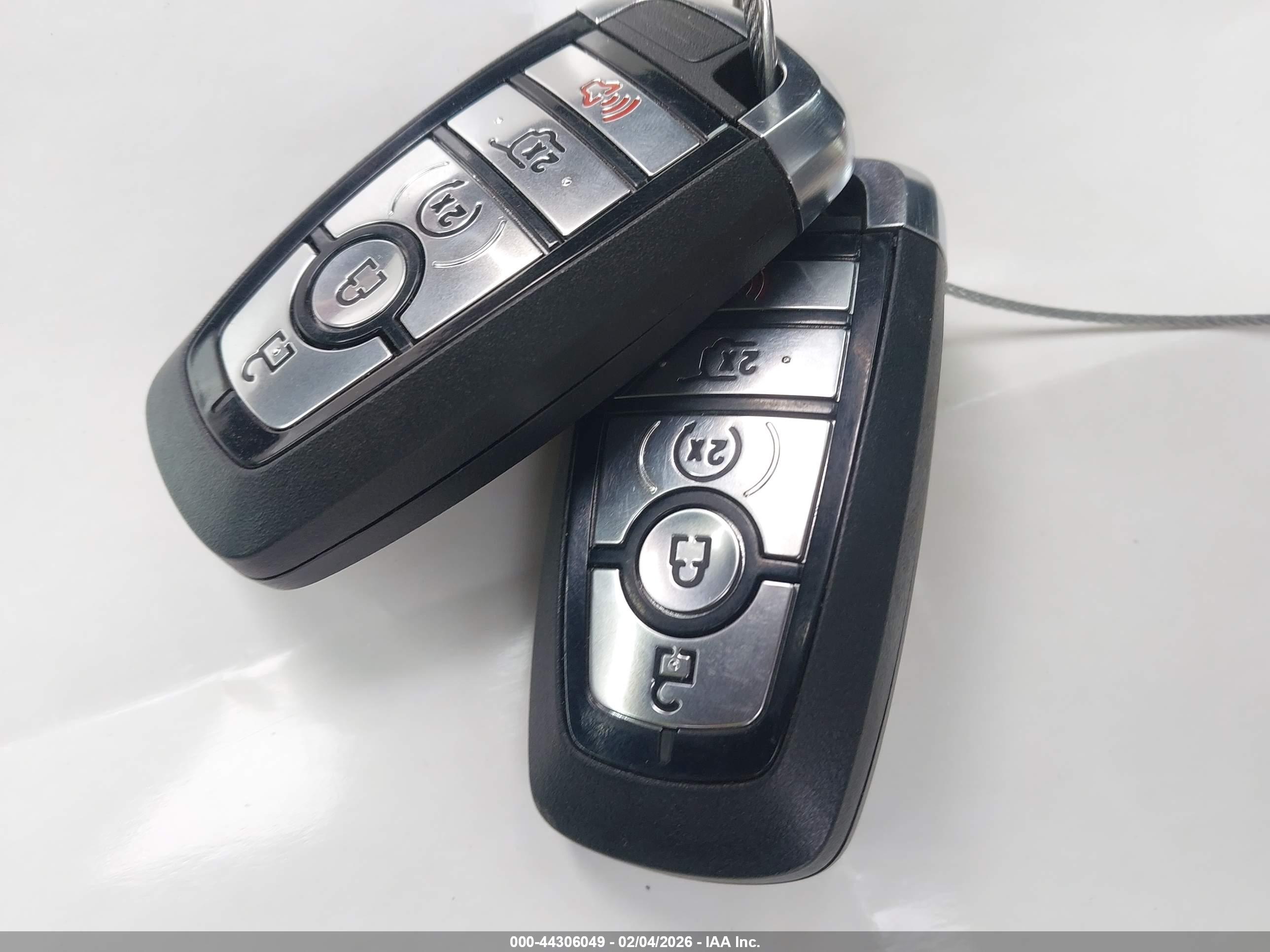 FORD EXPEDITION image 11