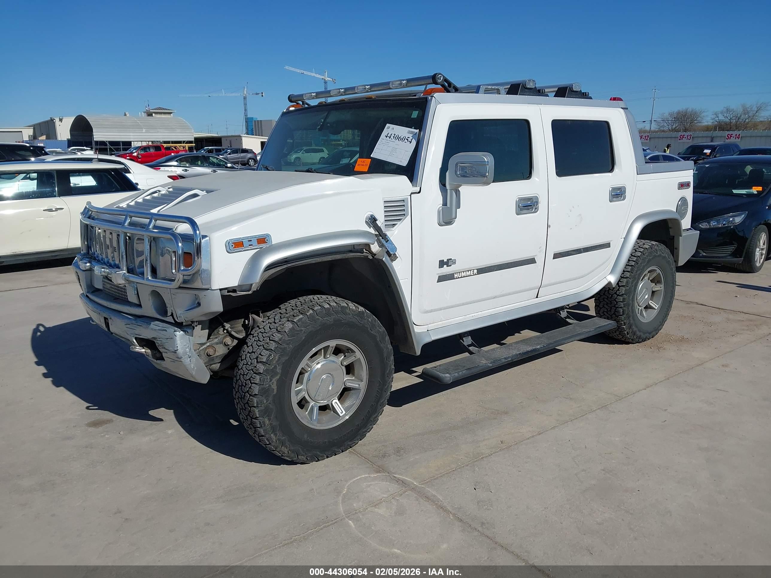 HUMMER H2 image 2