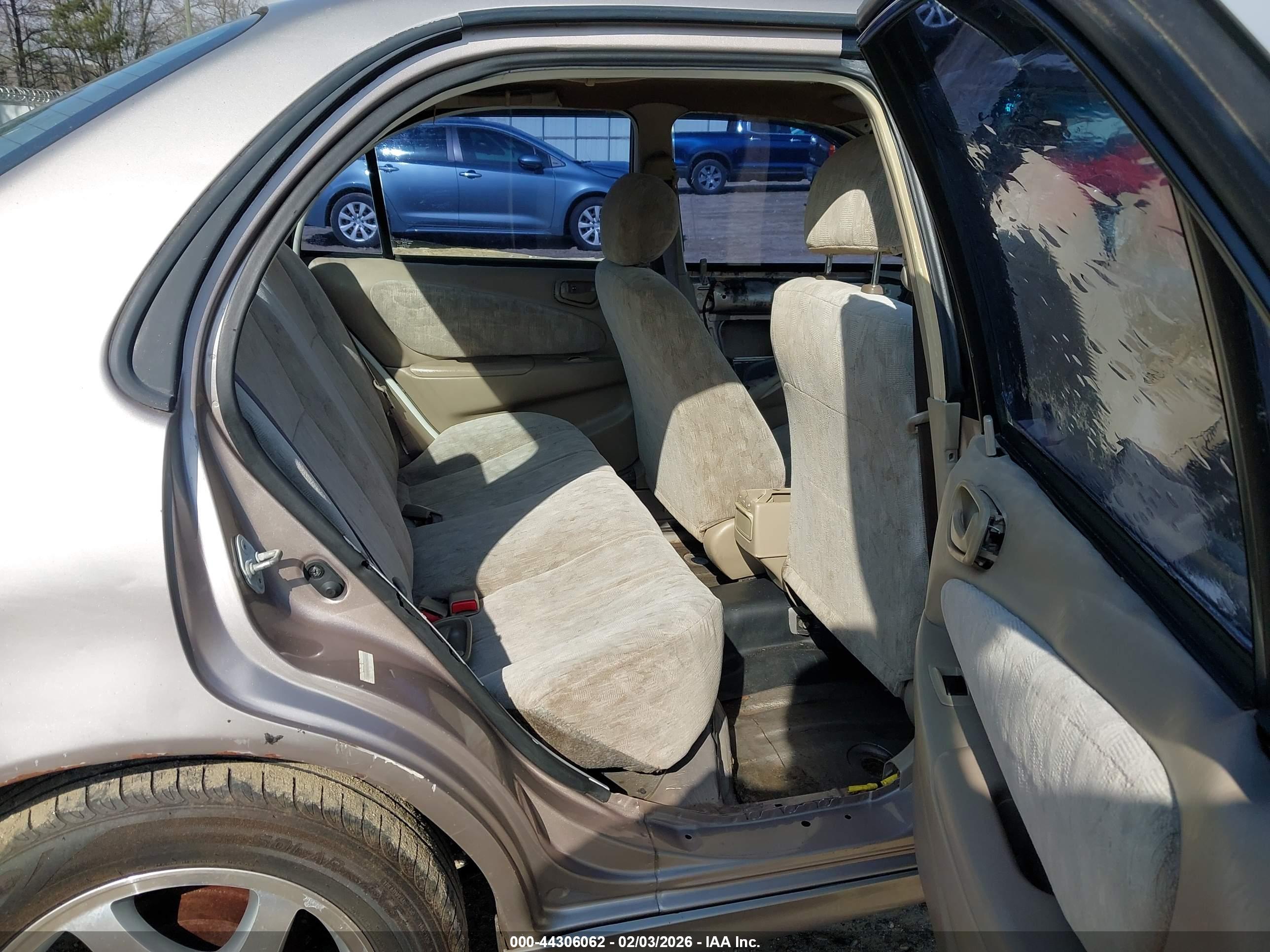 TOYOTA COROLLA image 8