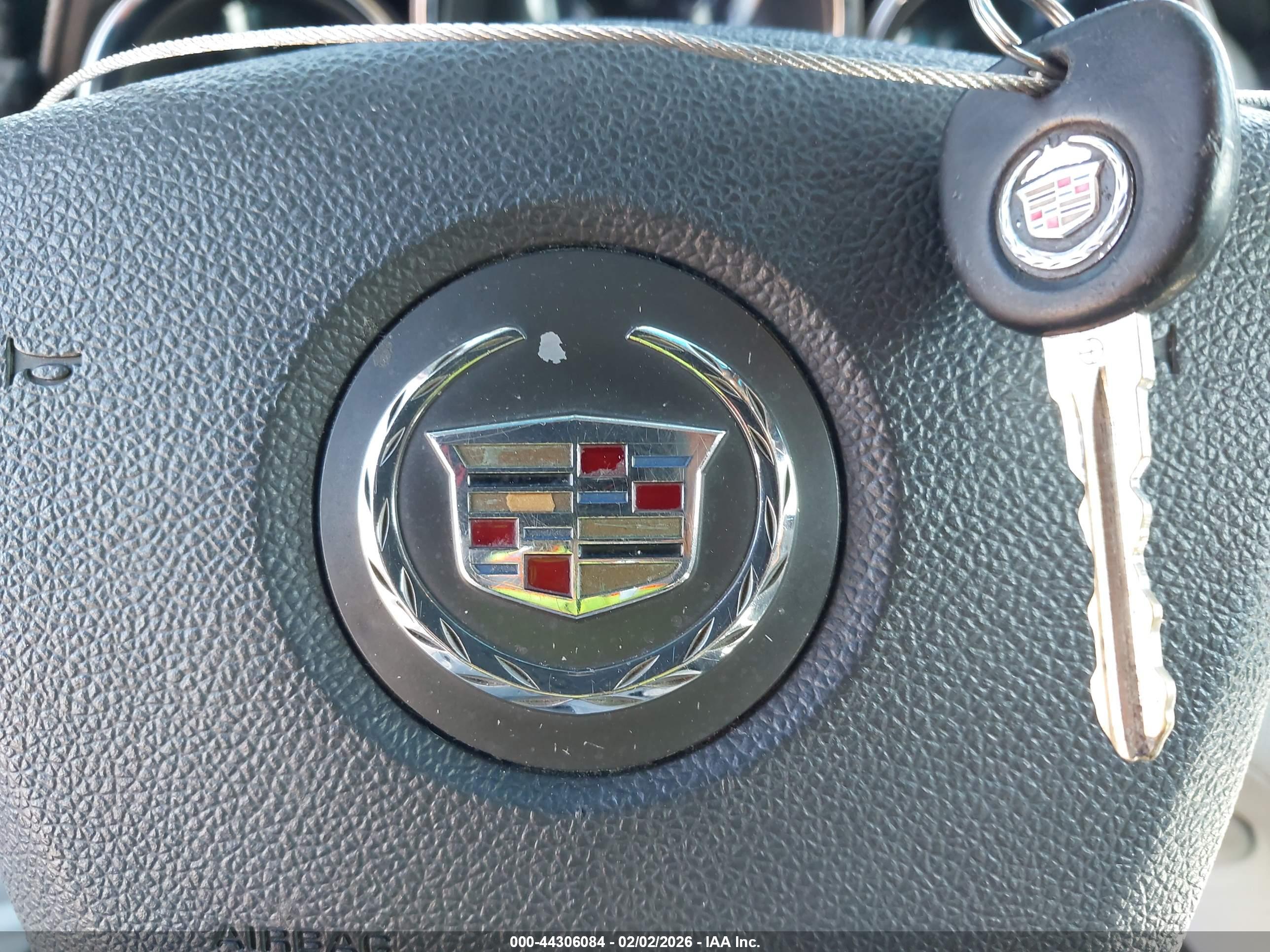 CADILLAC CTS image 11
