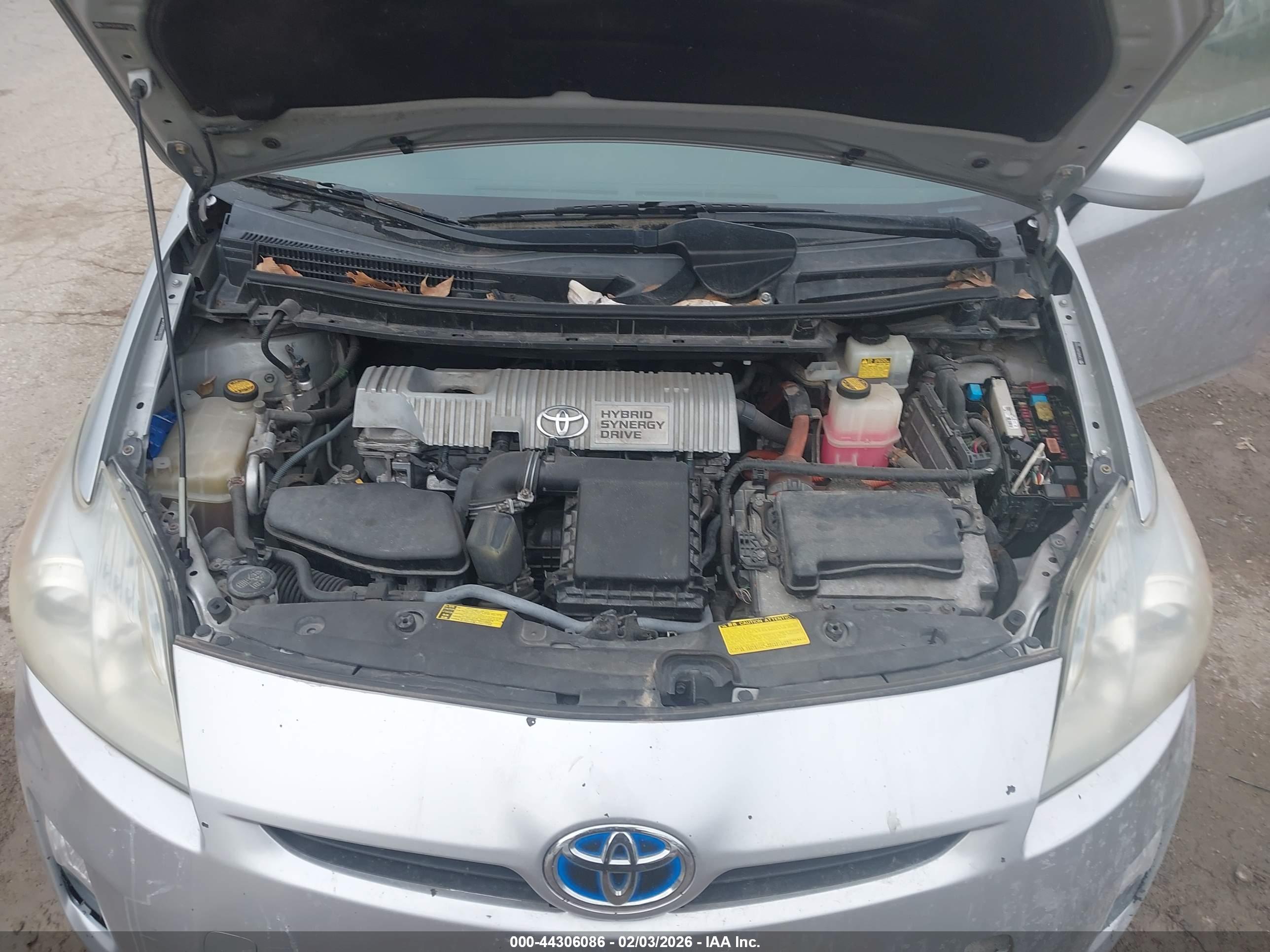 TOYOTA PRIUS image 10
