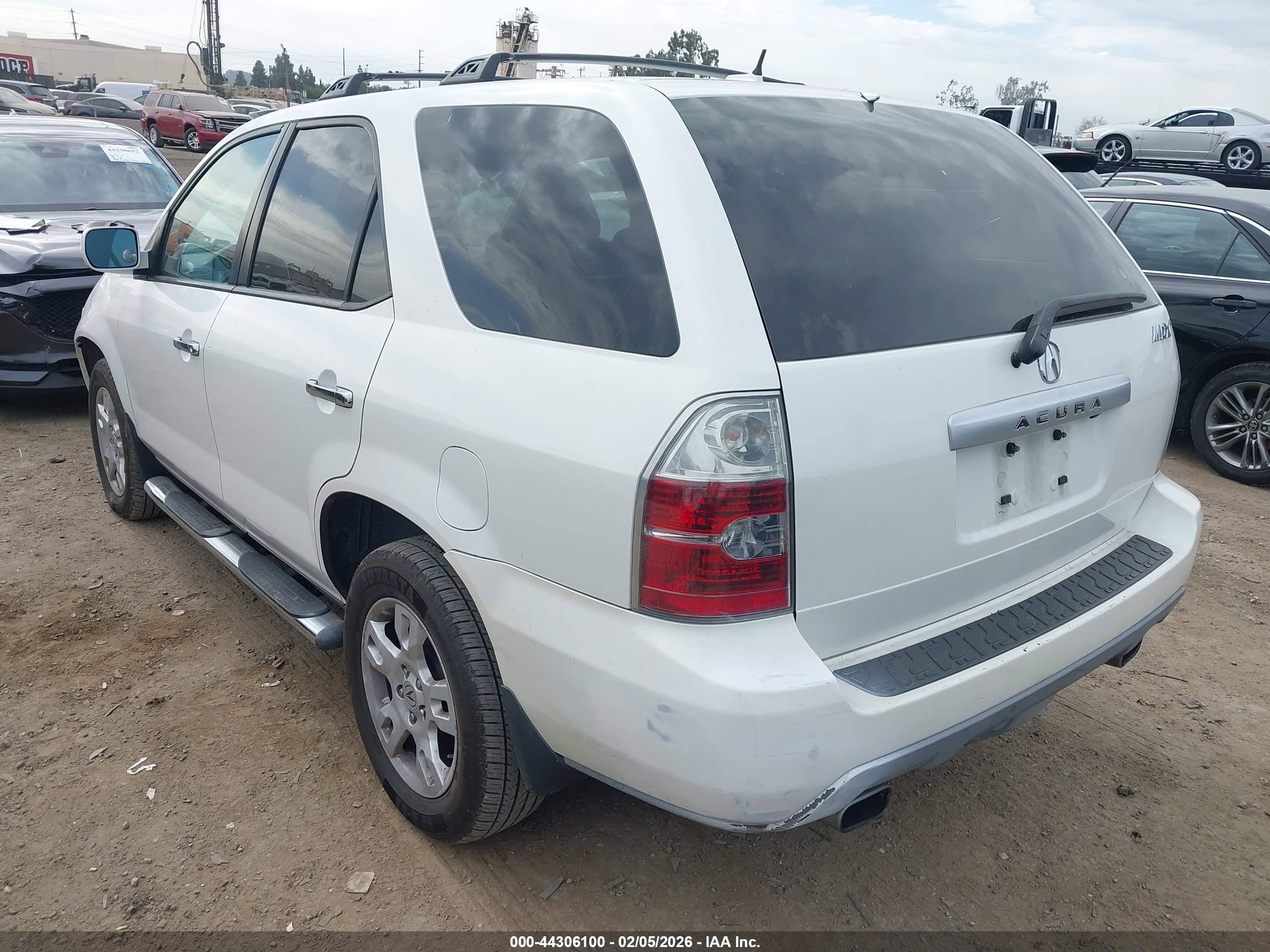 ACURA MDX image 3