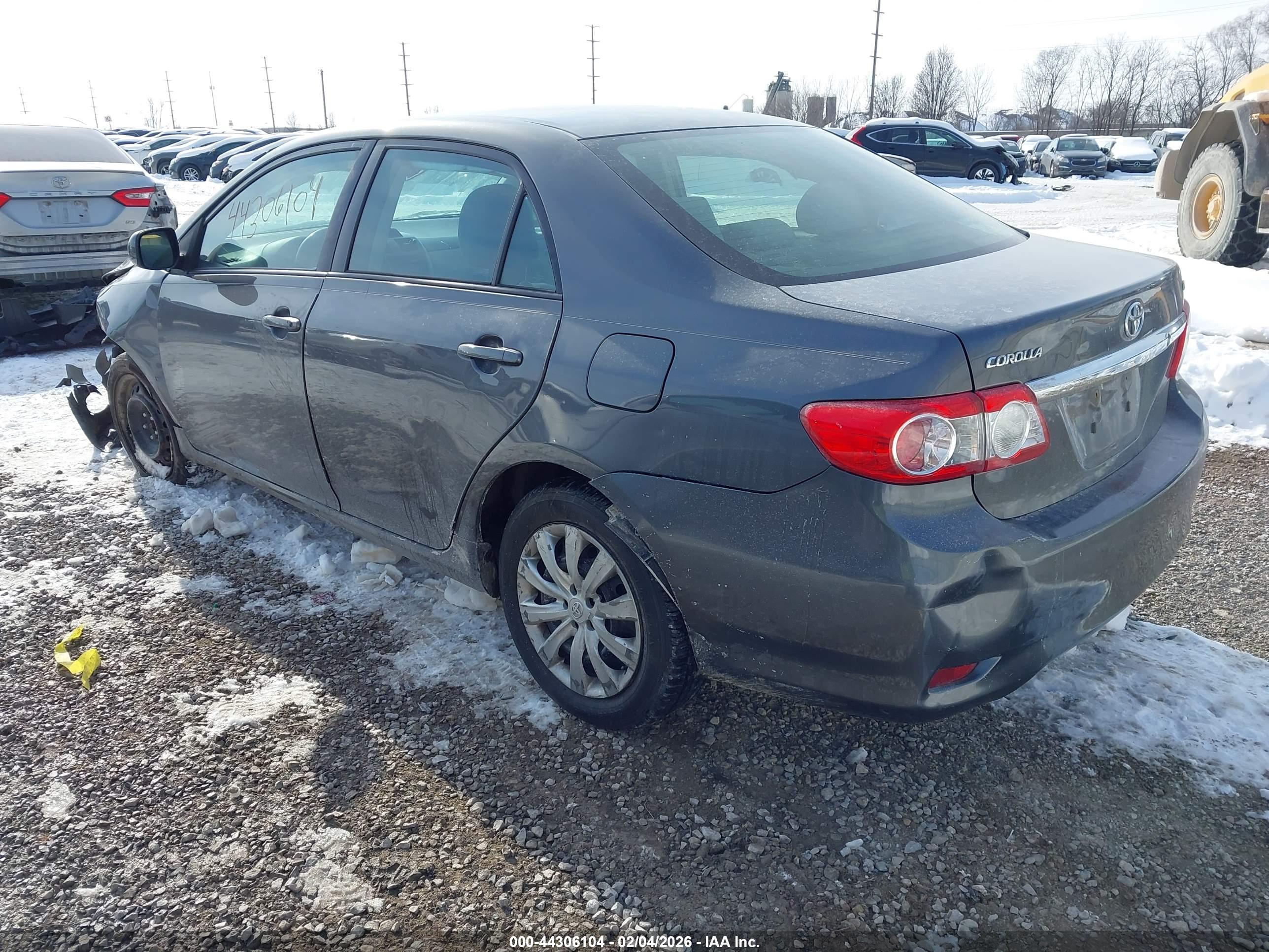 TOYOTA COROLLA image 3