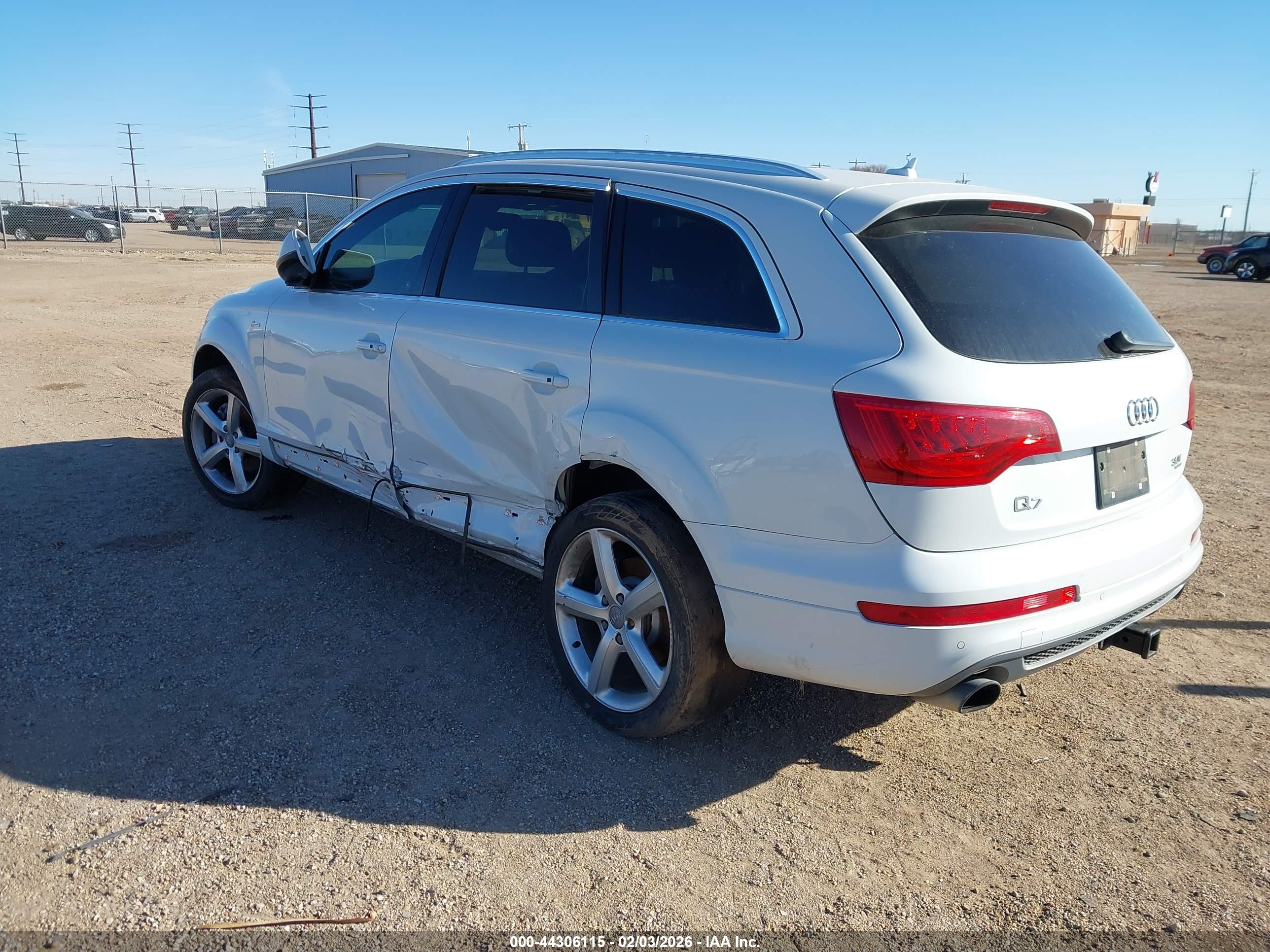 AUDI Q7 image 3