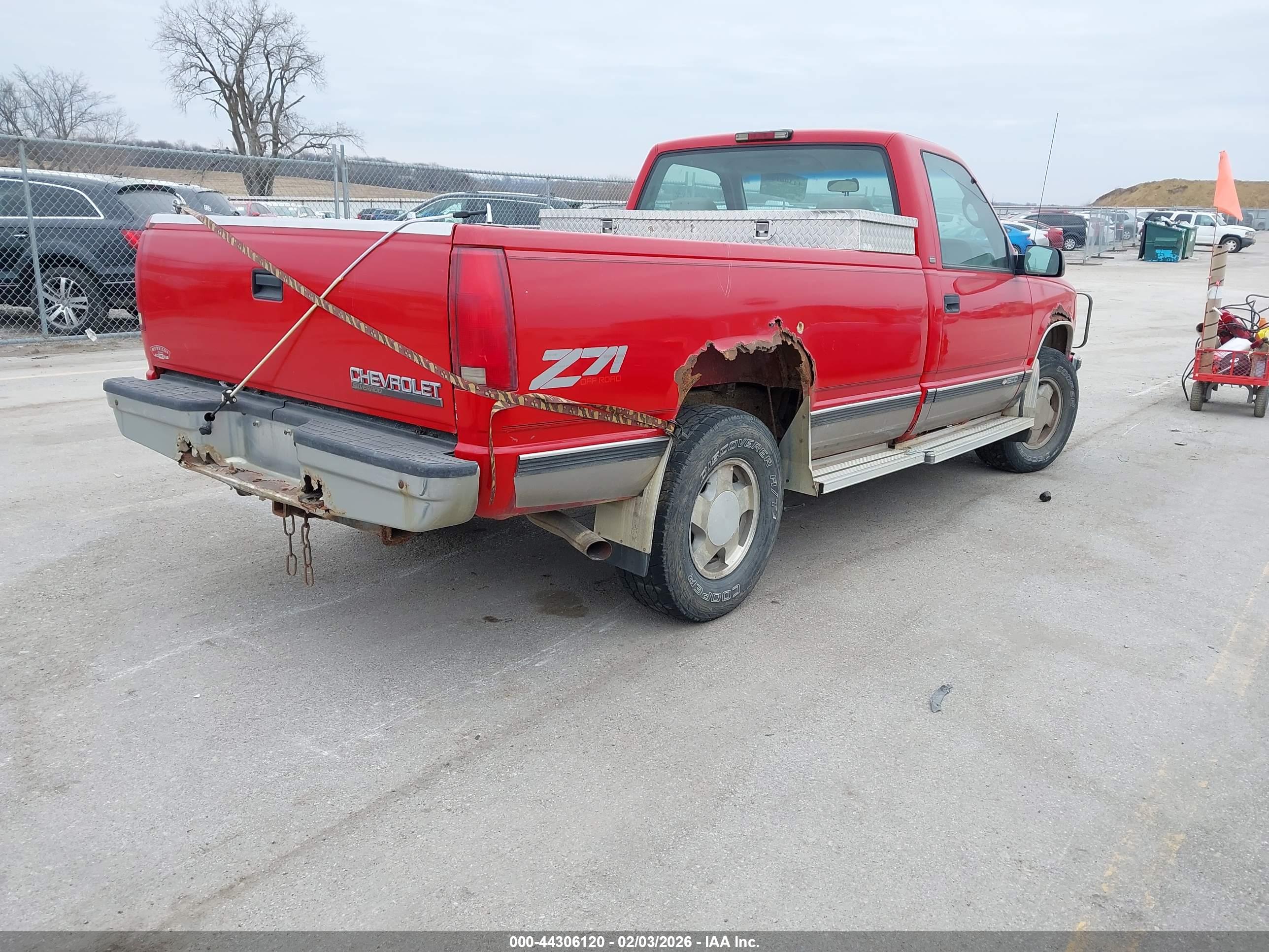 CHEVROLET C/K image 4