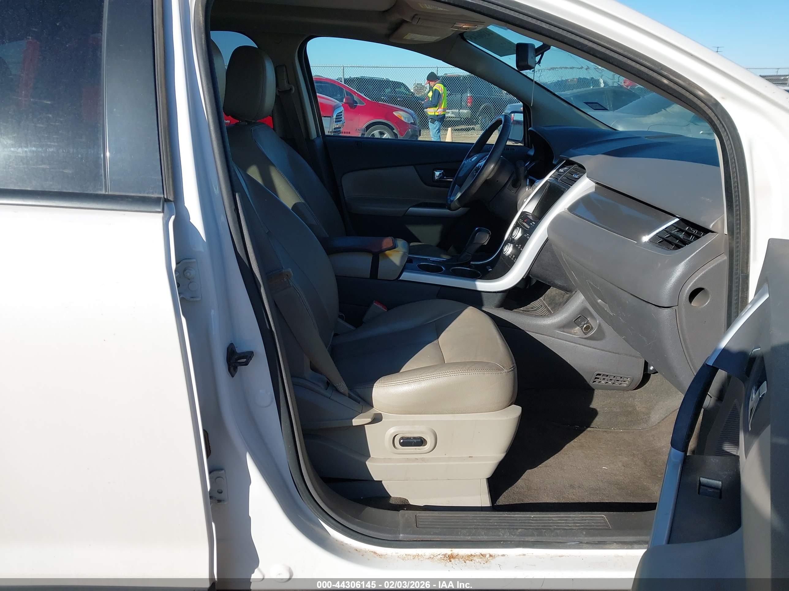 FORD EDGE image 5