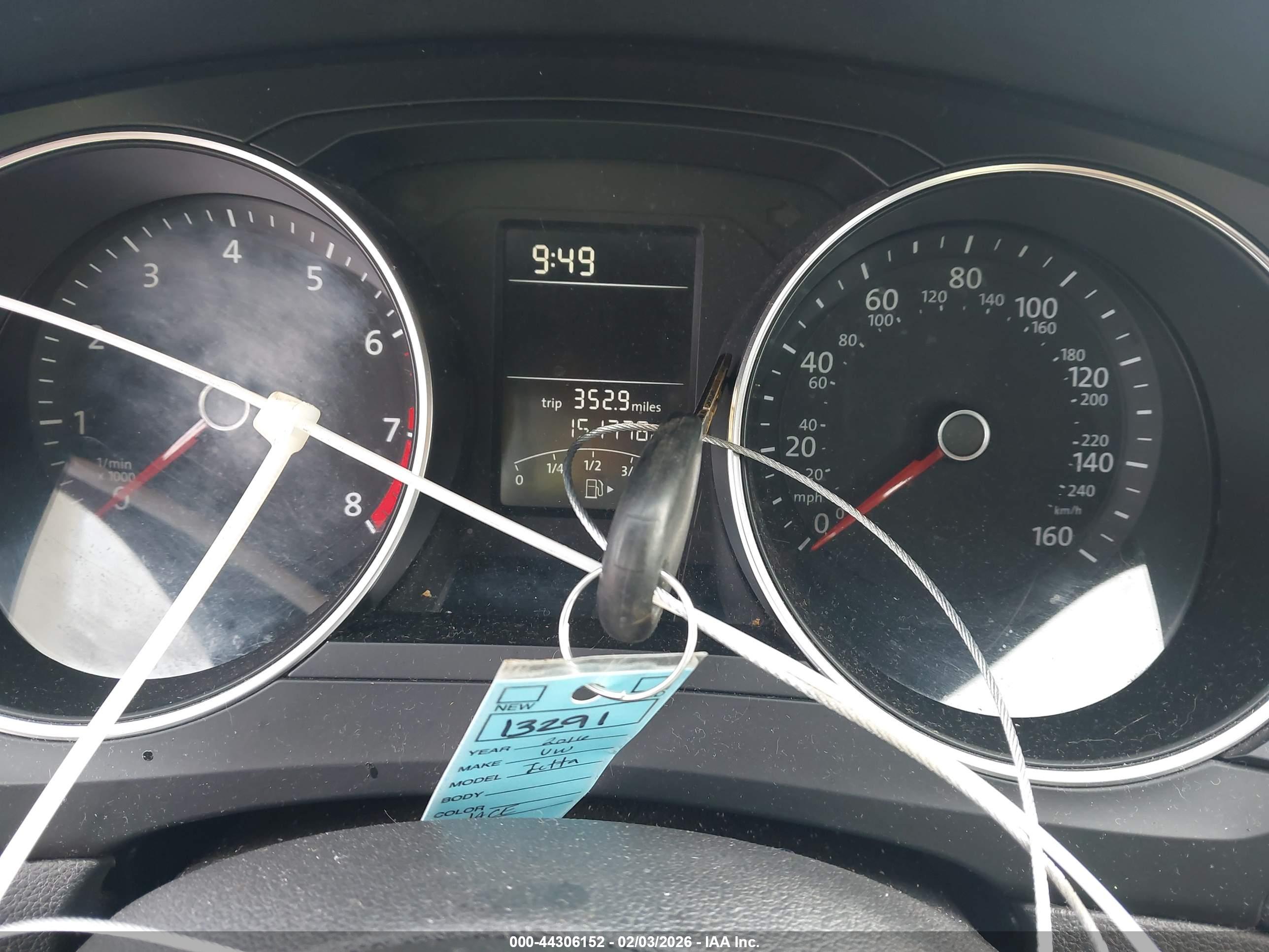 VOLKSWAGEN JETTA image 11