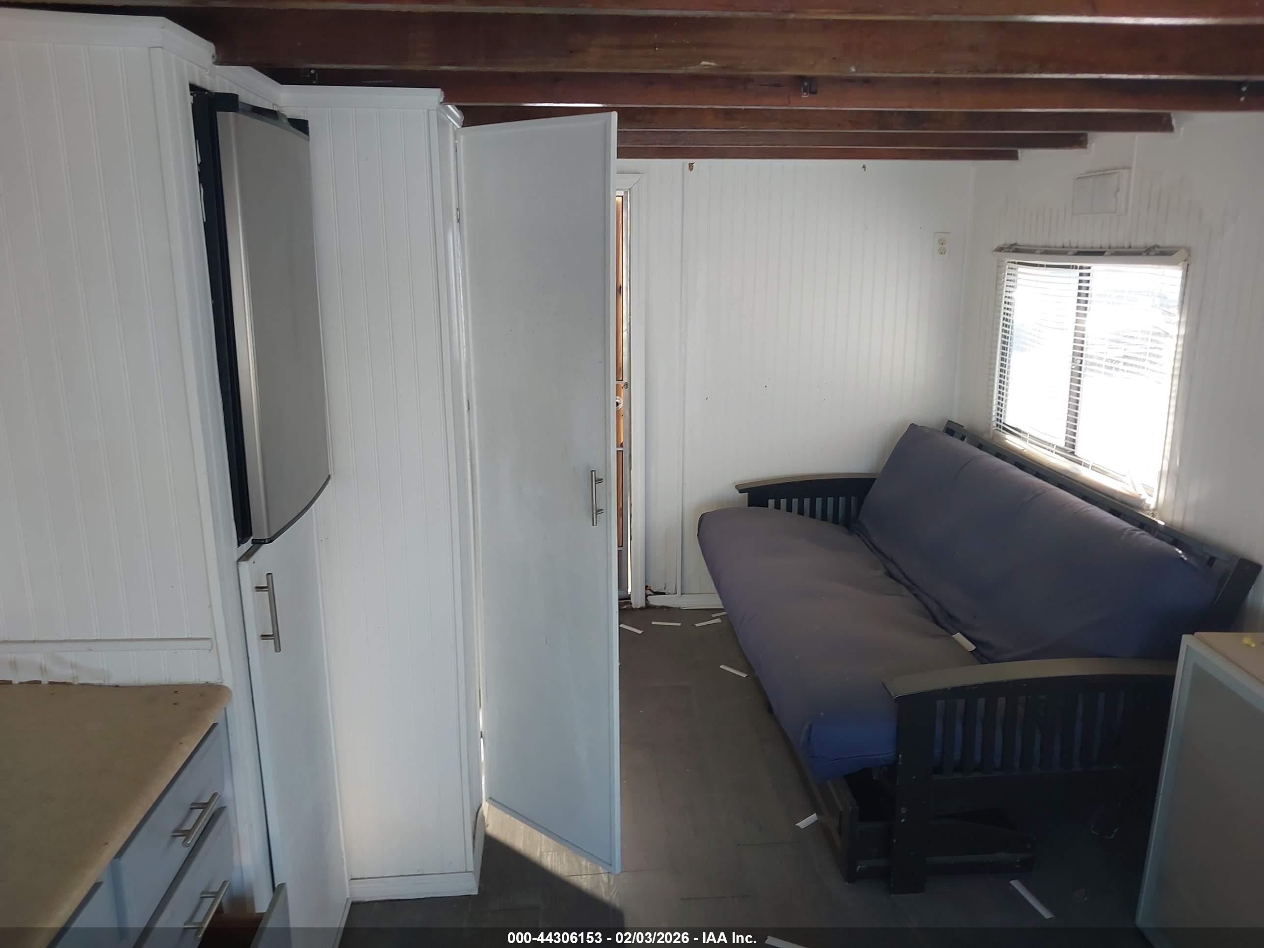 AQUA HOUSE image 5
