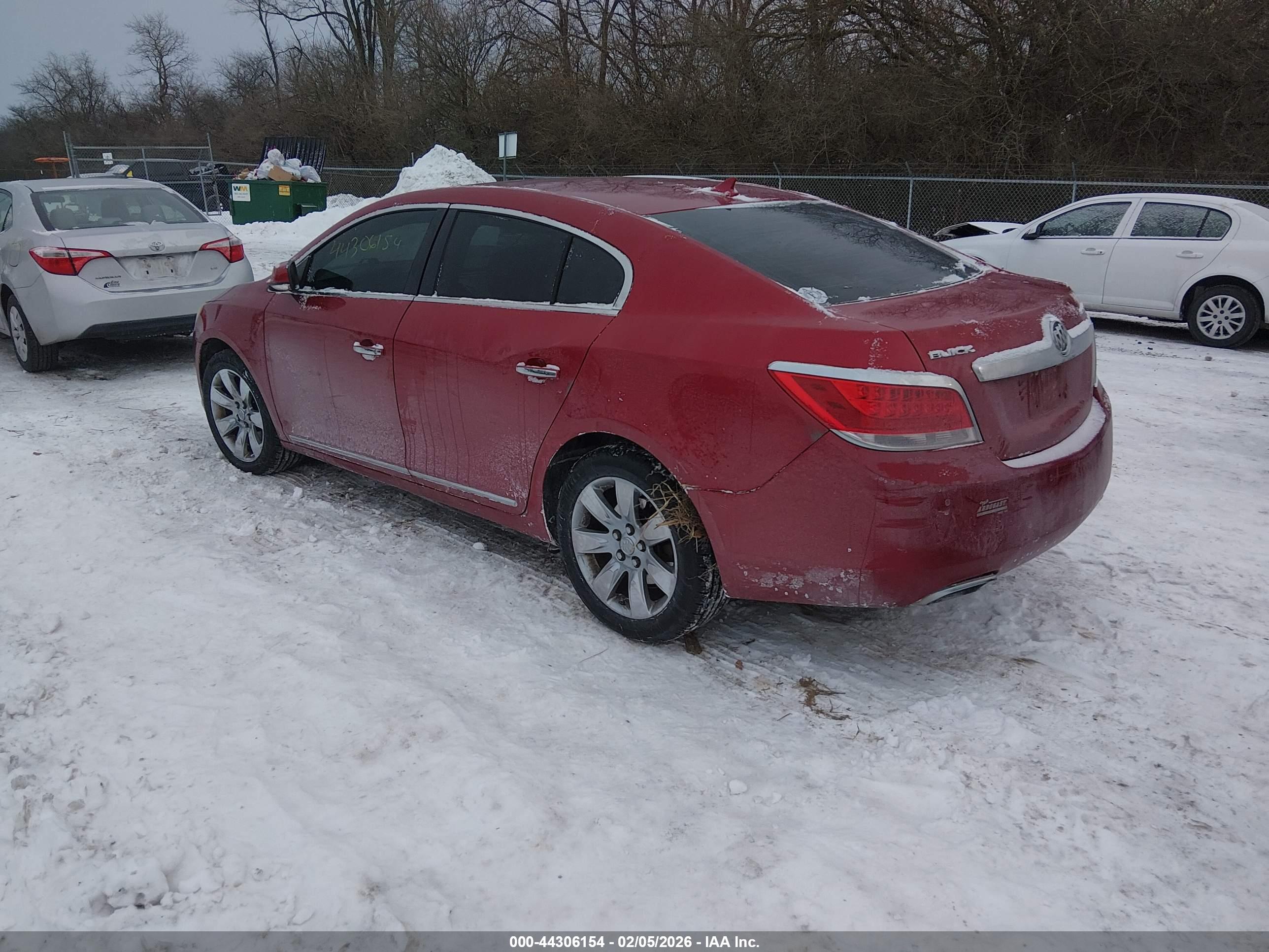 BUICK LACROSSE image 3