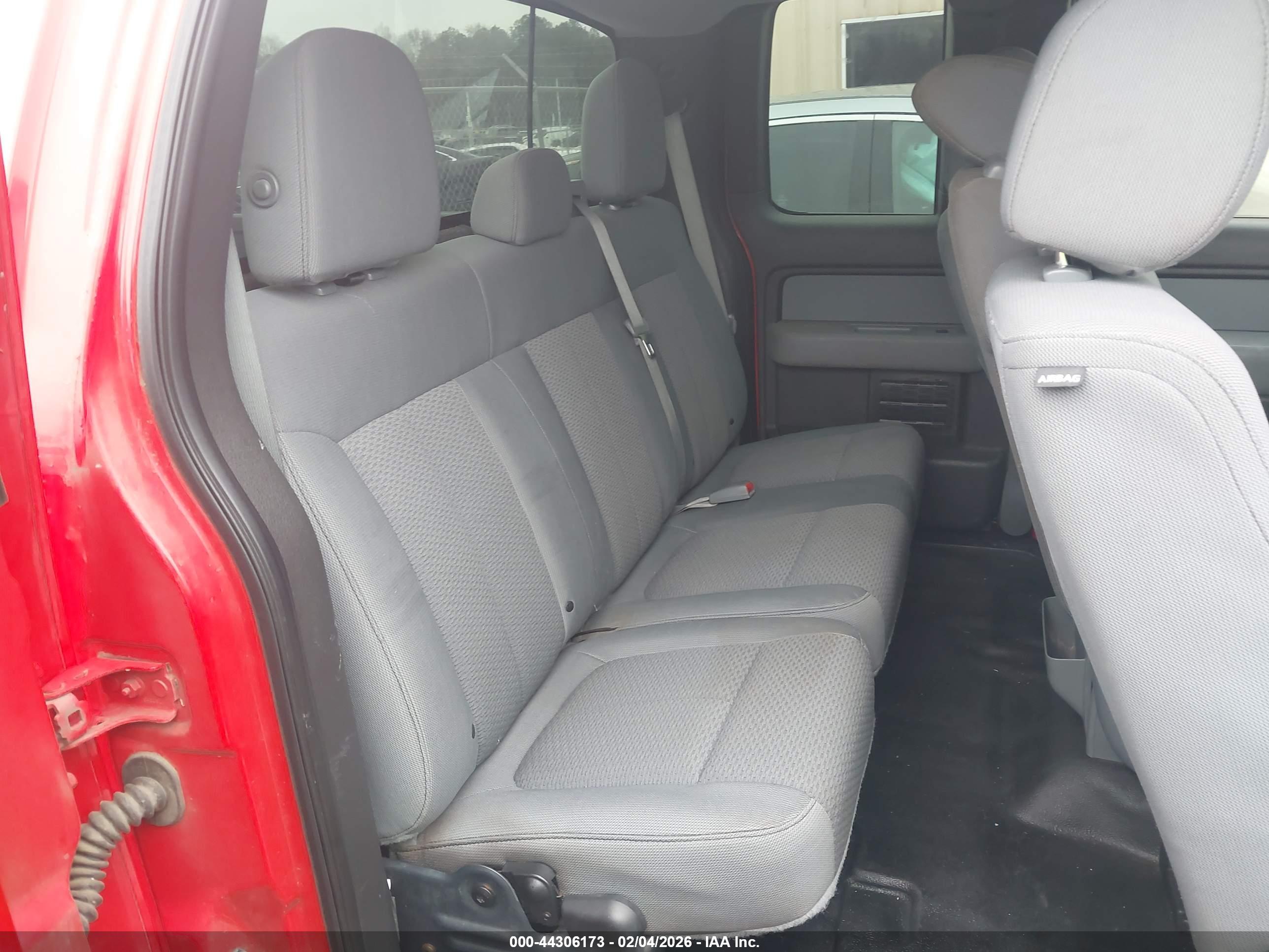 FORD F-150 image 8