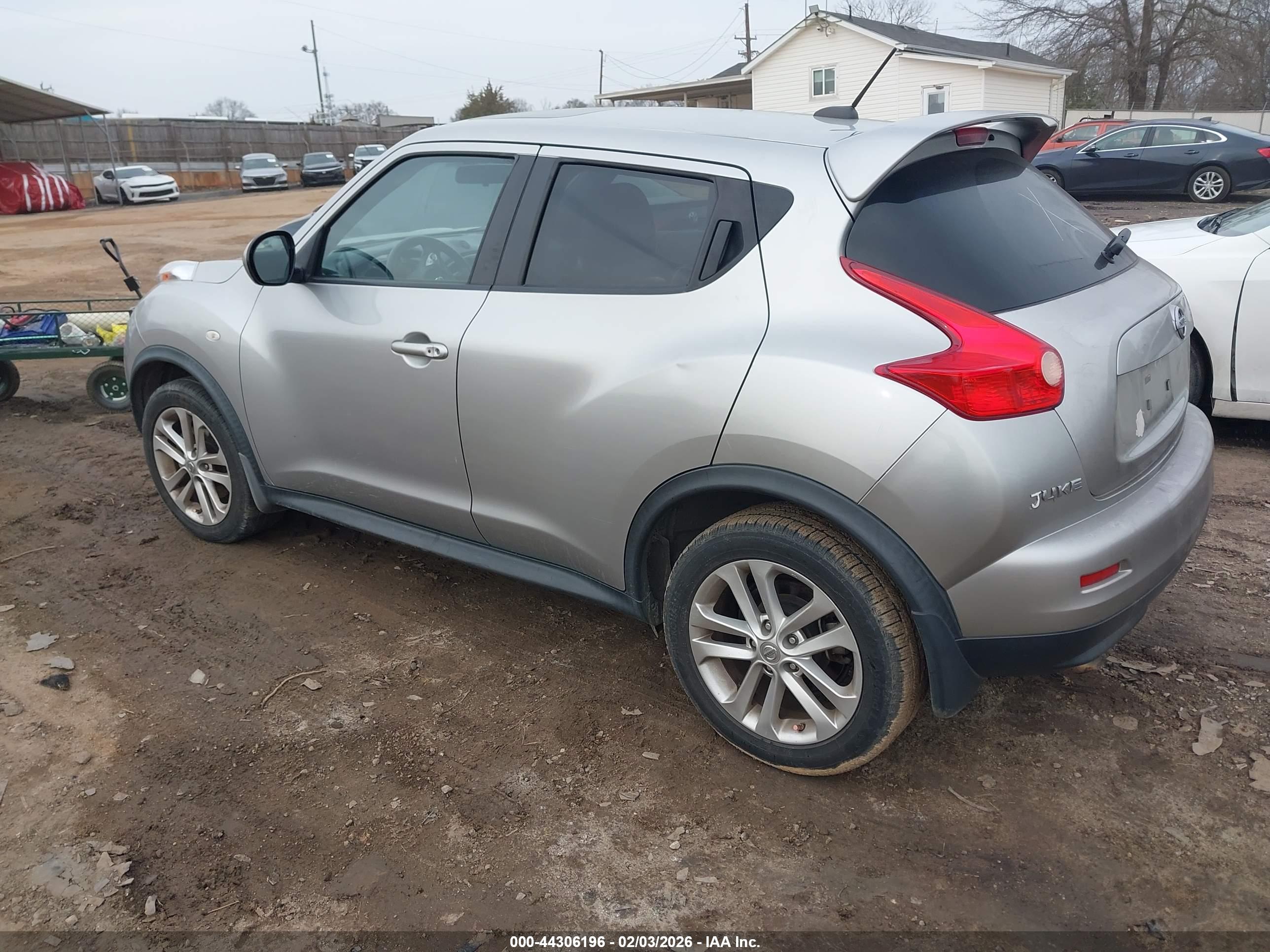 NISSAN JUKE image 3