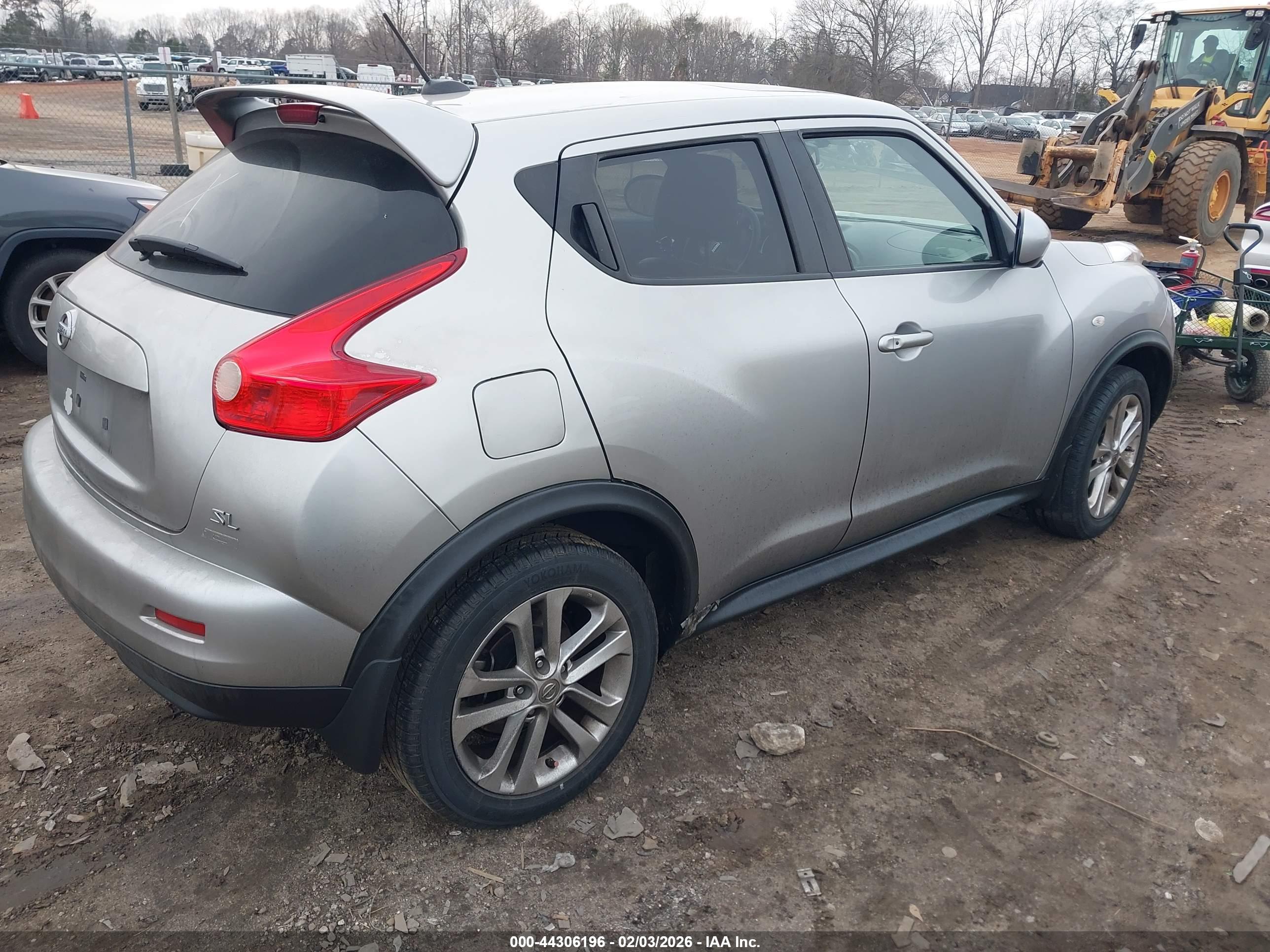 NISSAN JUKE image 4