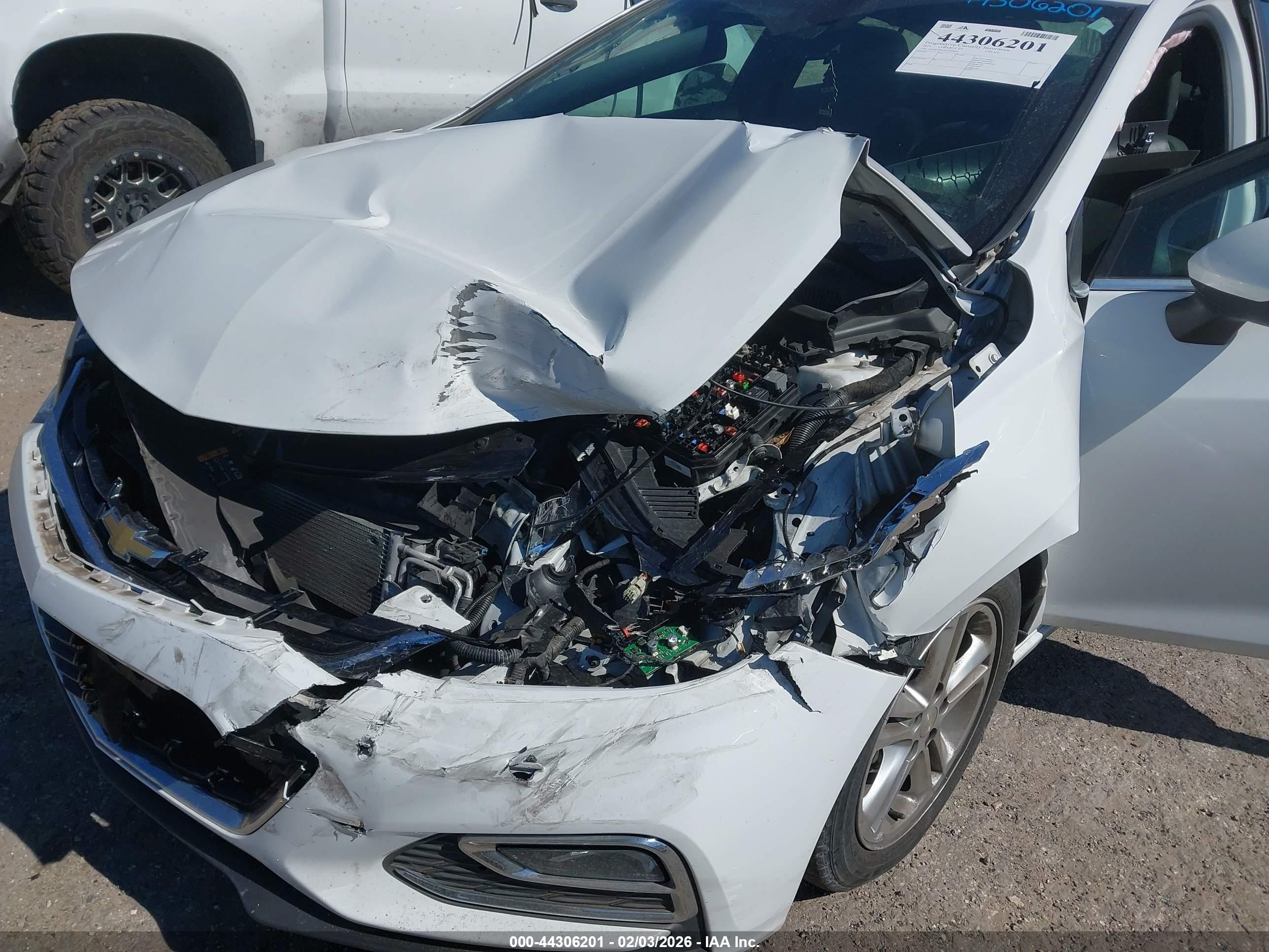 CHEVROLET CRUZE image 6
