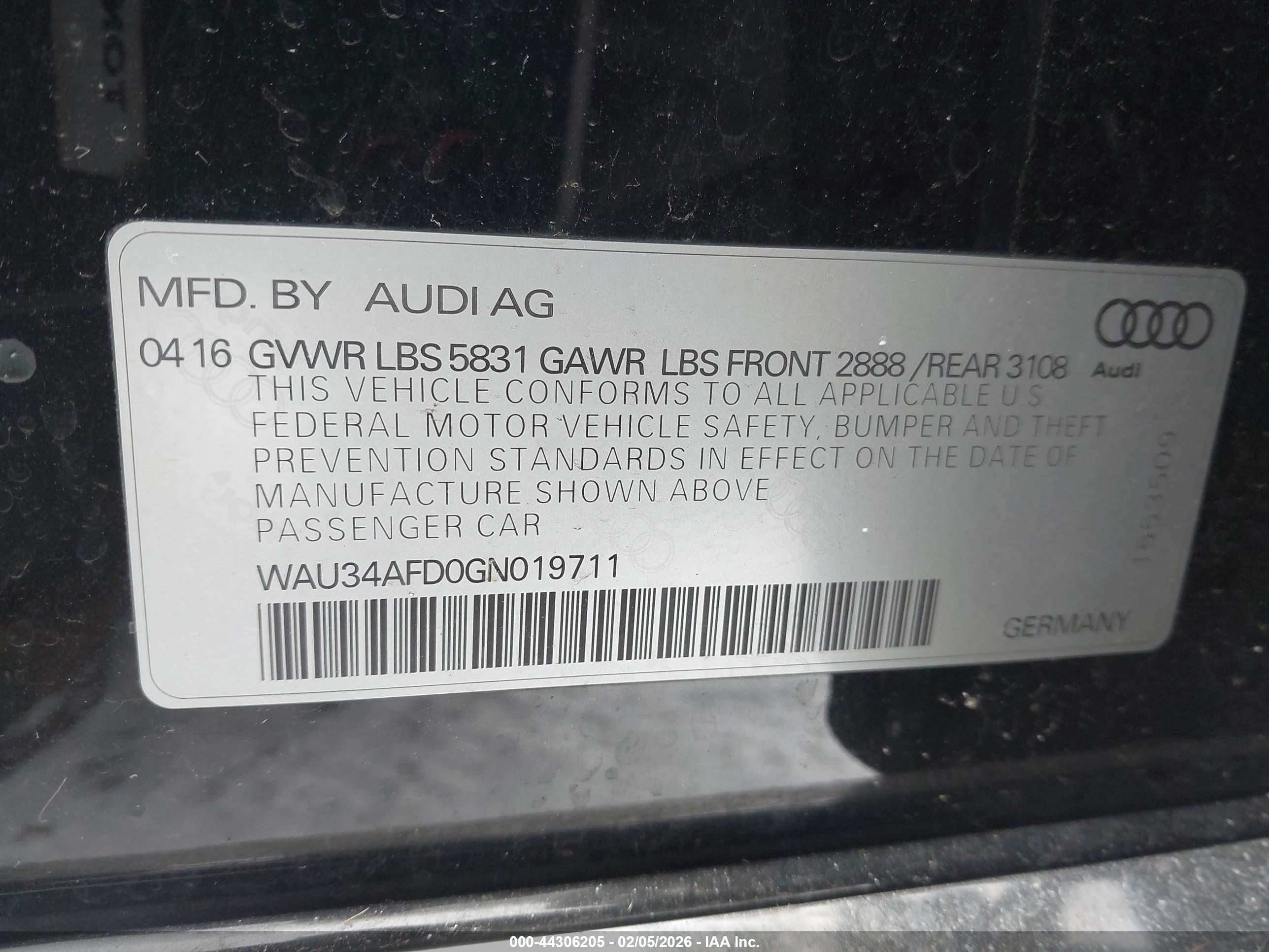 AUDI A8 image 9