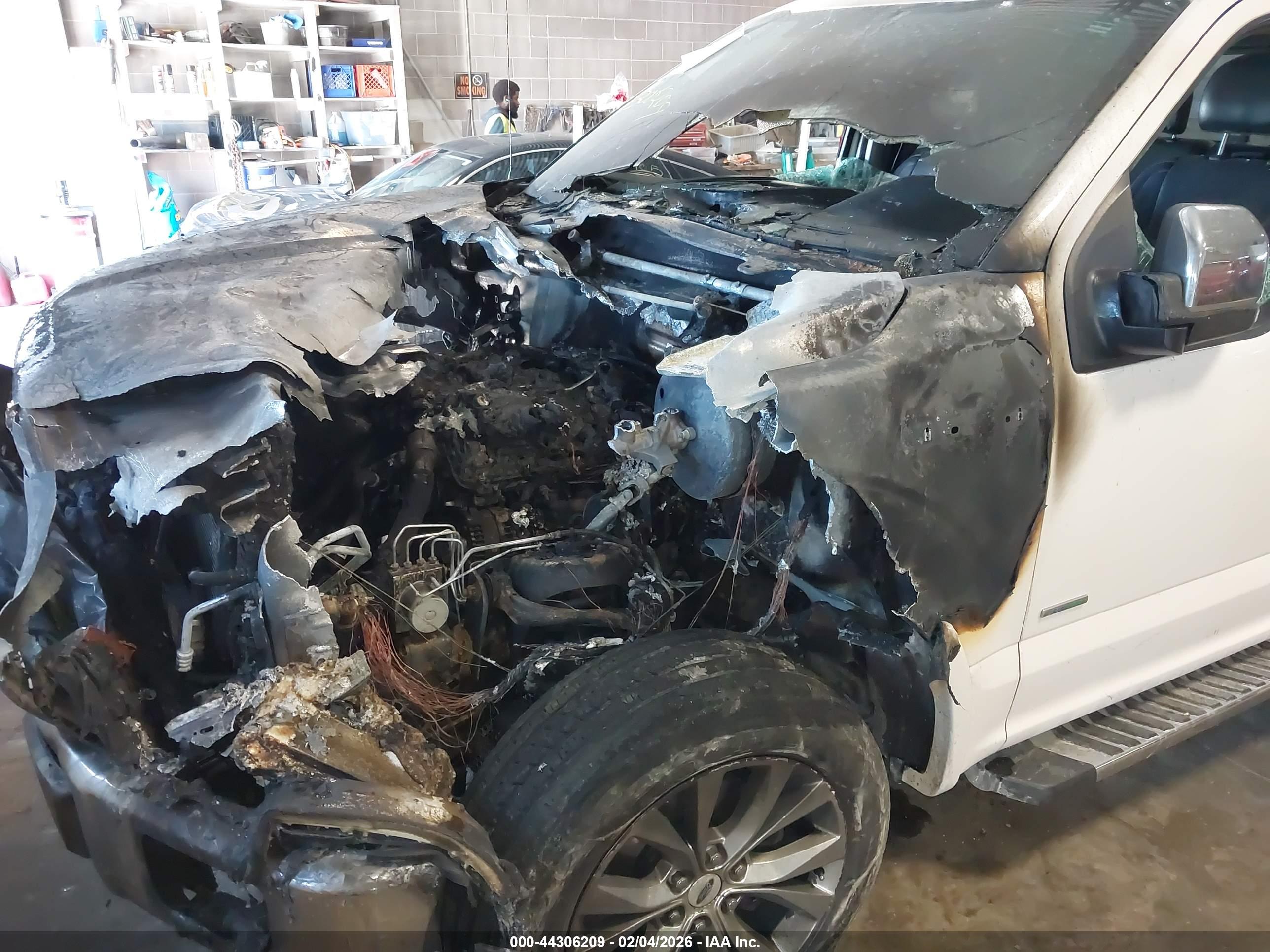 FORD F-150 image 6