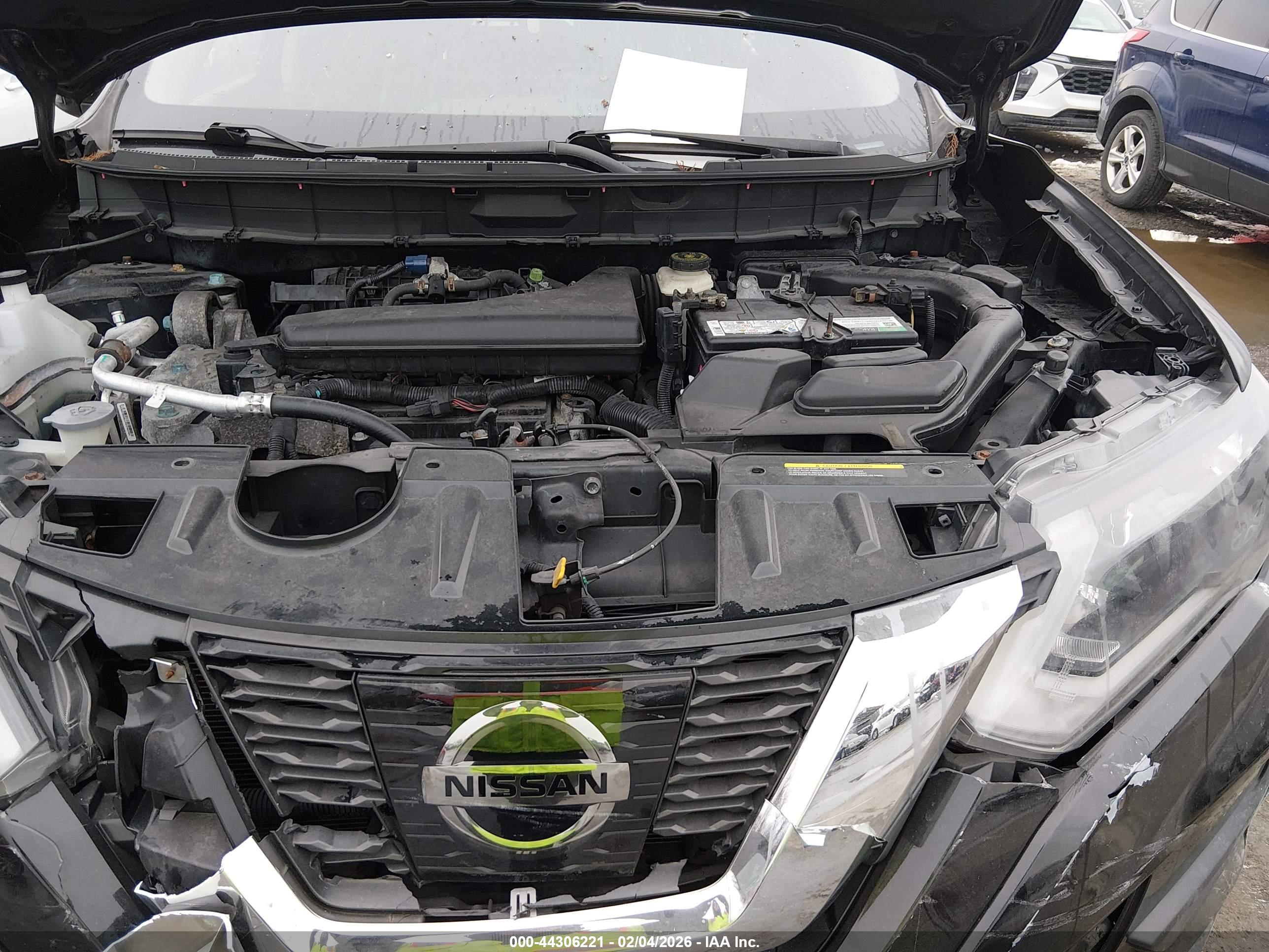 NISSAN ROGUE image 10