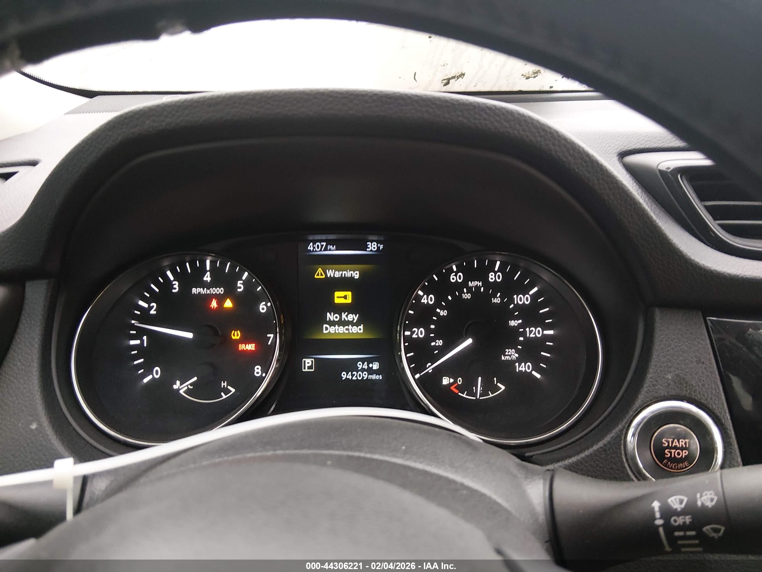 NISSAN ROGUE image 7