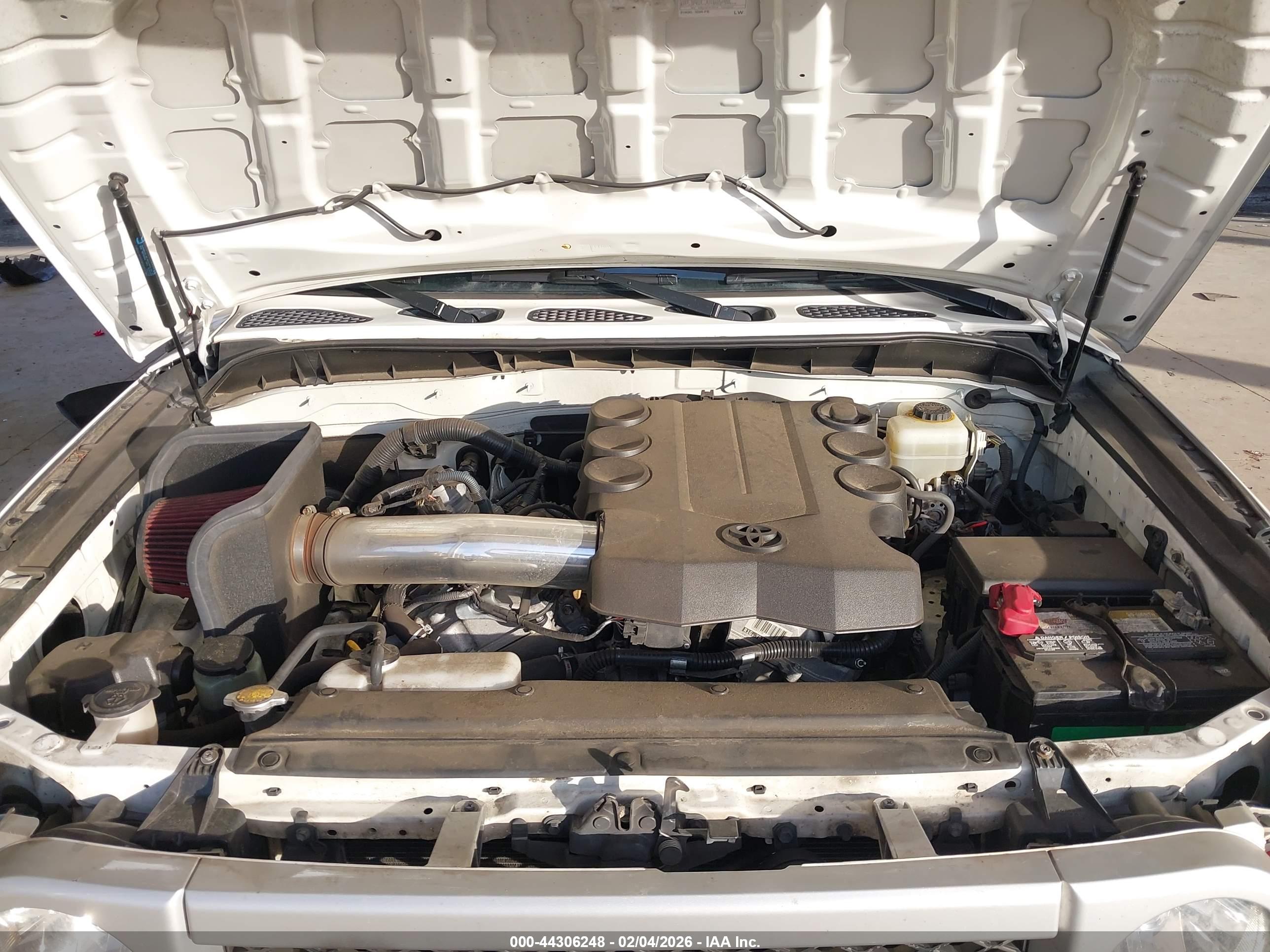 TOYOTA FJ image 10