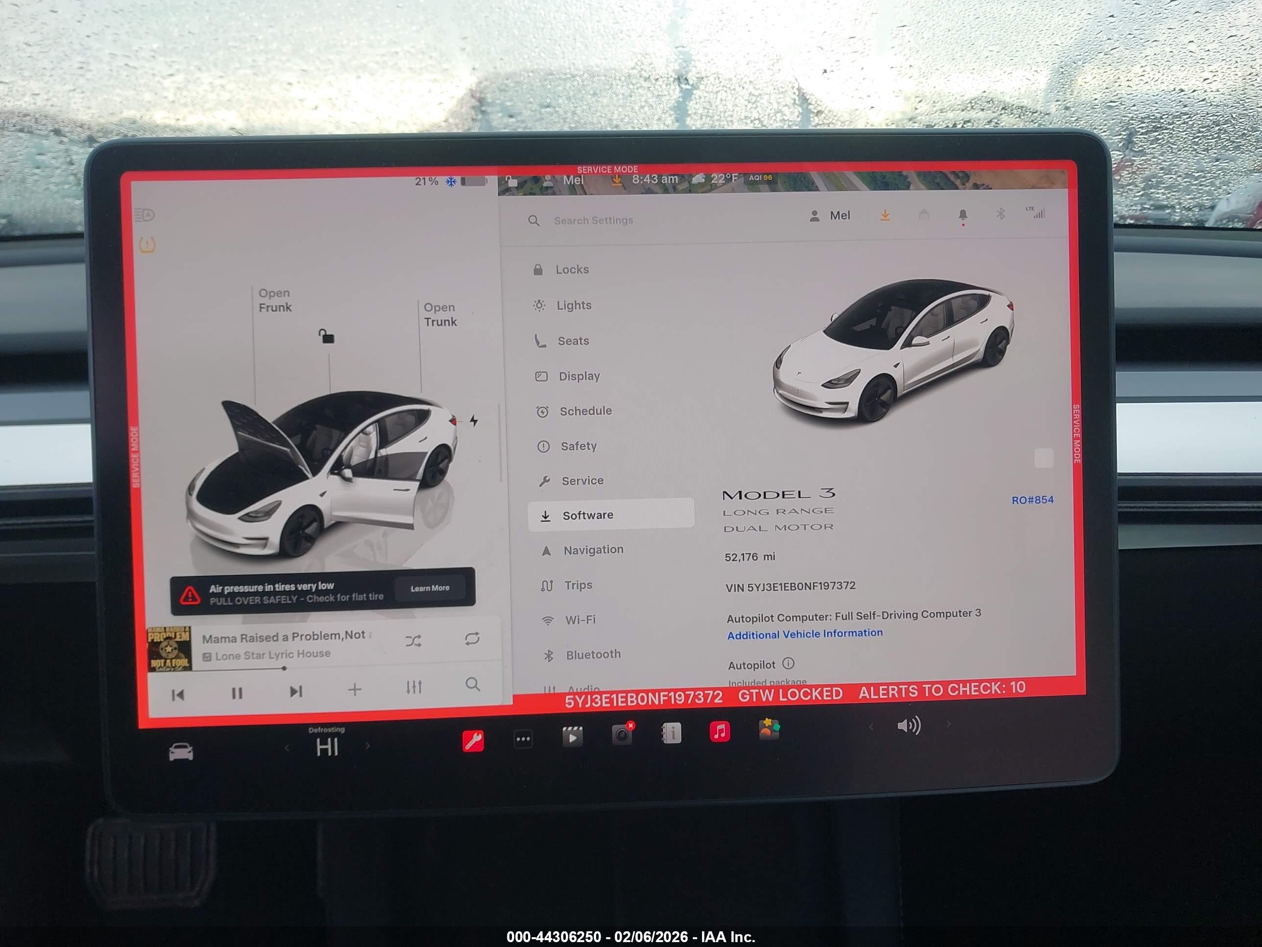 TESLA MODEL image 7