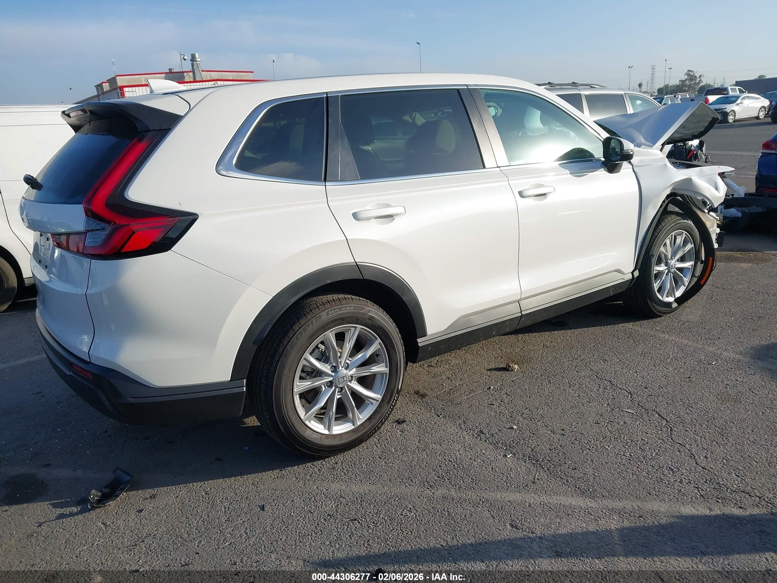 HONDA CR-V image 4