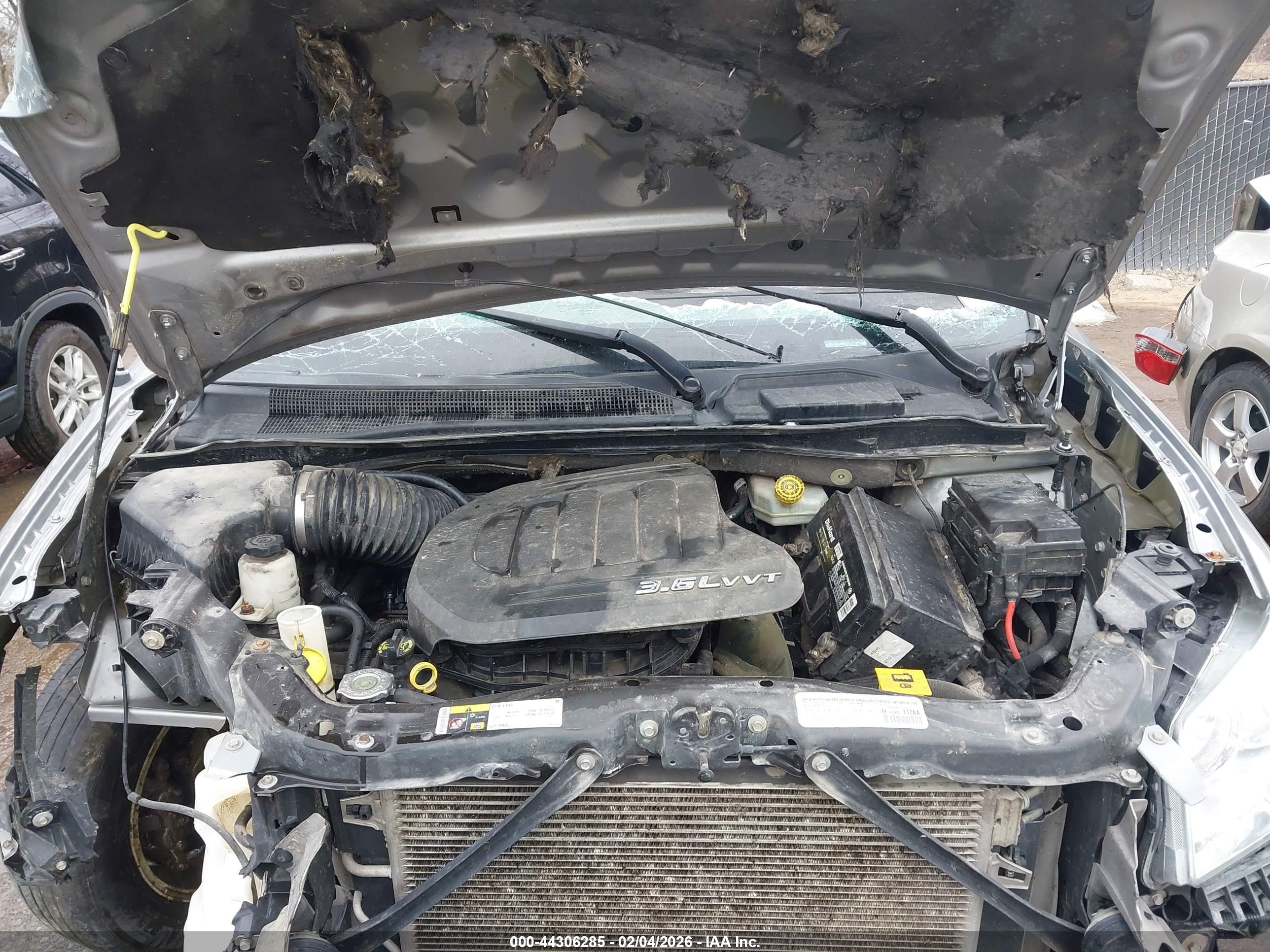 CHRYSLER TOWN image 10
