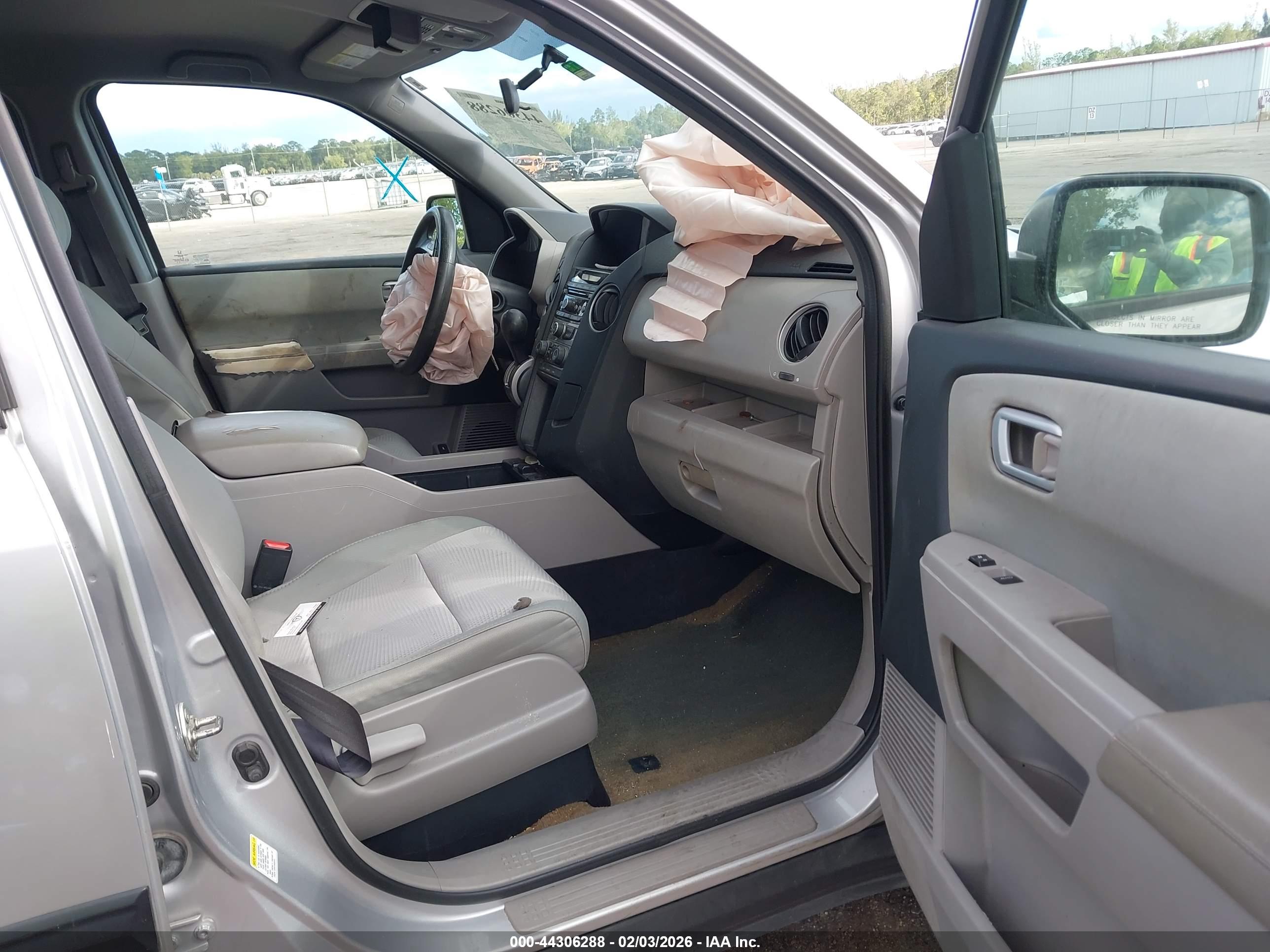 HONDA PILOT image 5