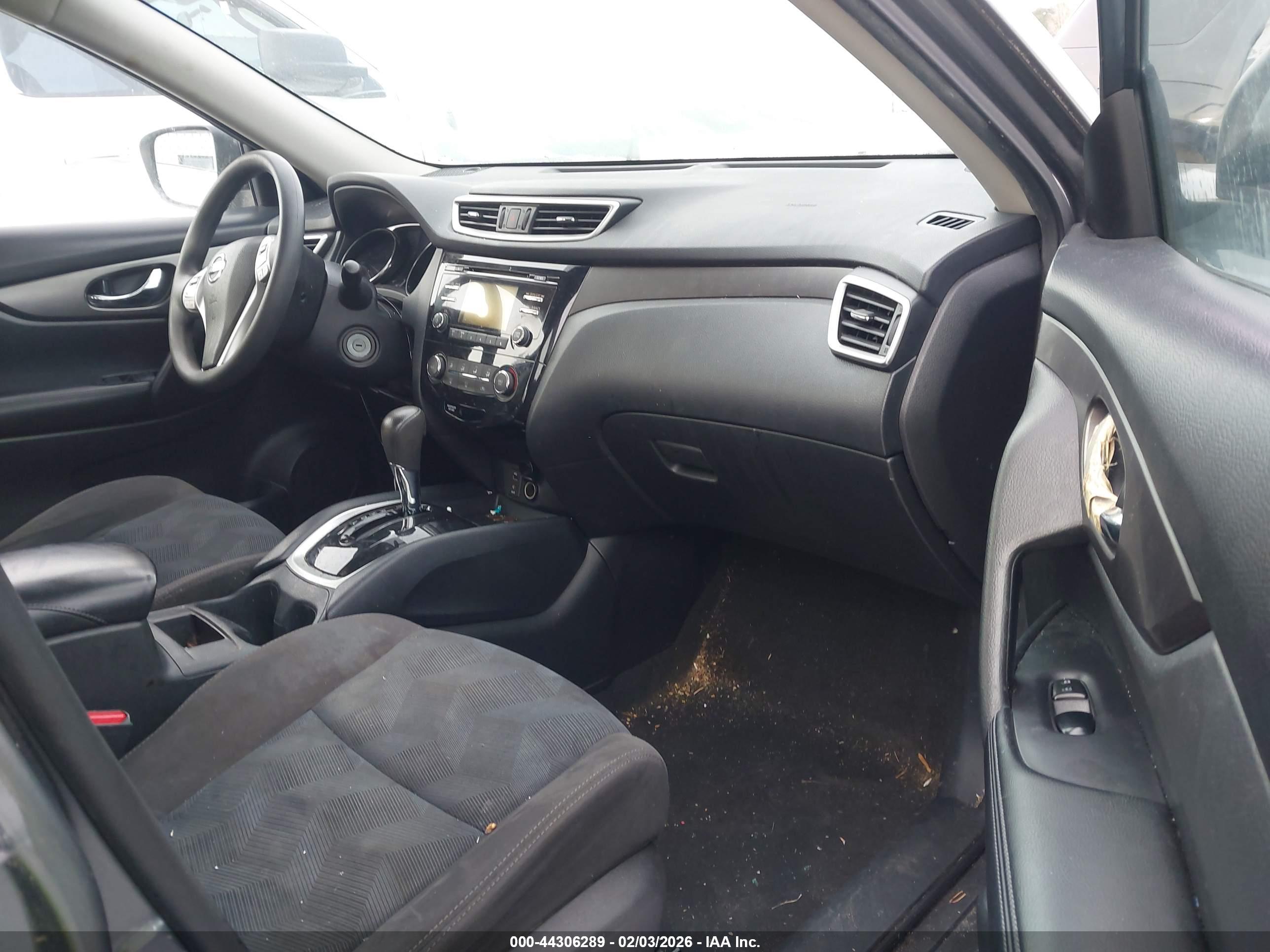 NISSAN ROGUE image 5
