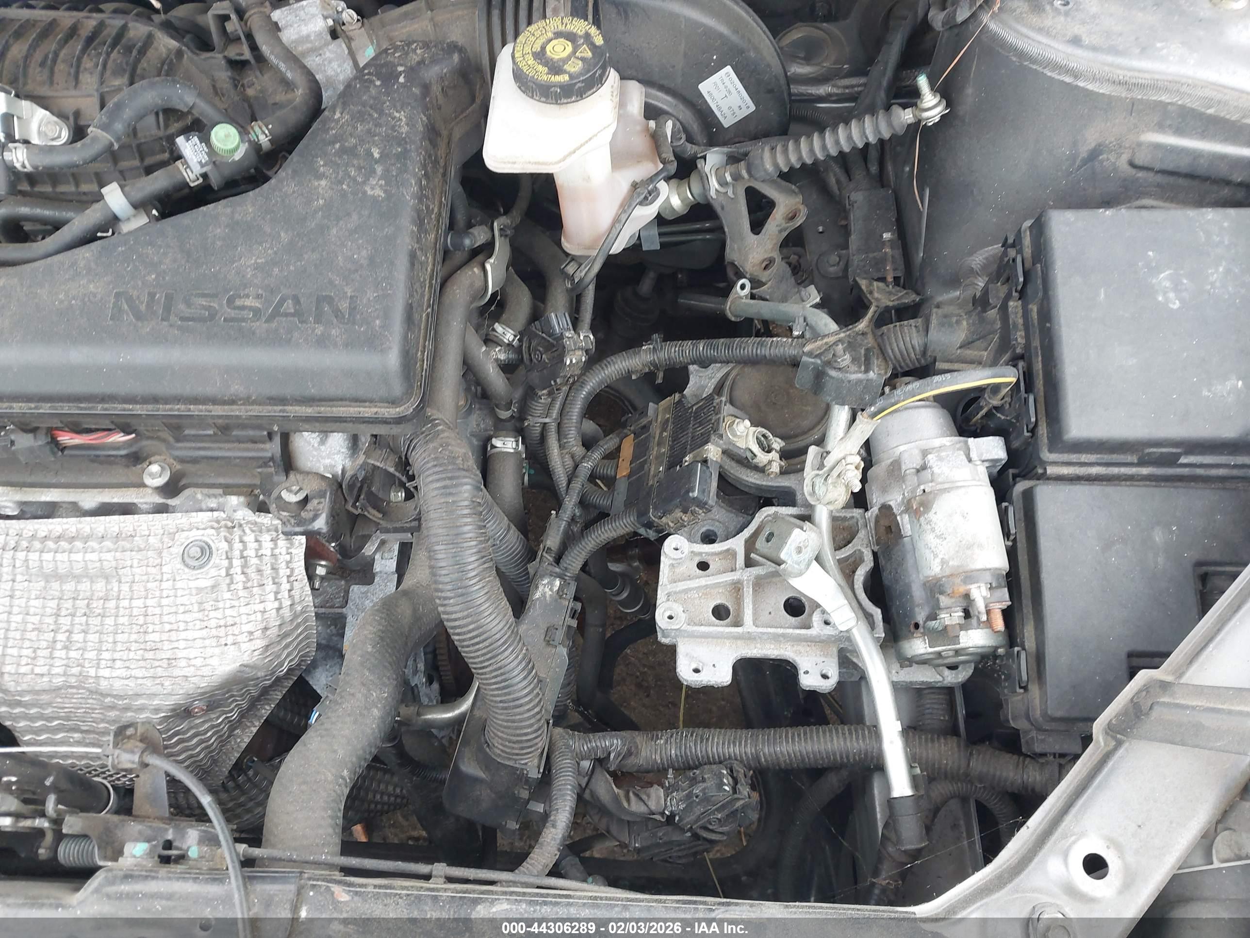 NISSAN ROGUE image 6