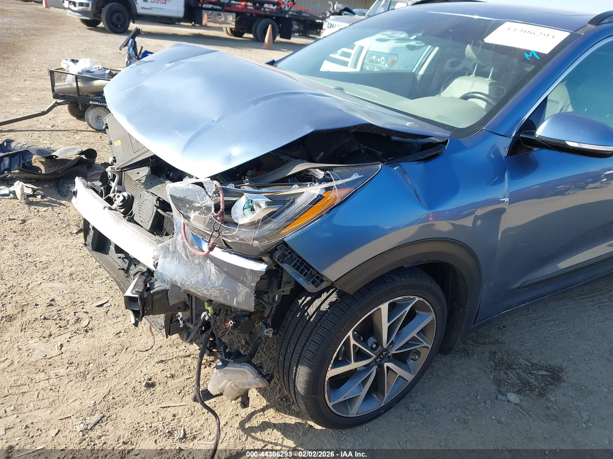 KIA NIRO image 6
