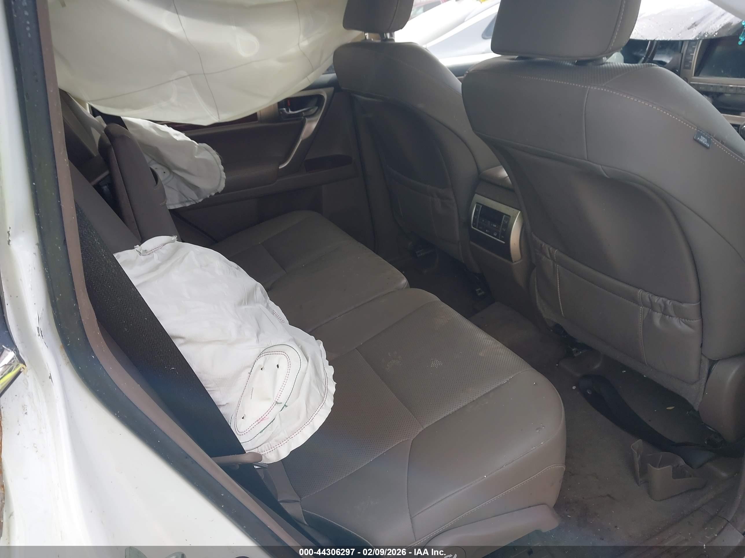 LEXUS GX image 8