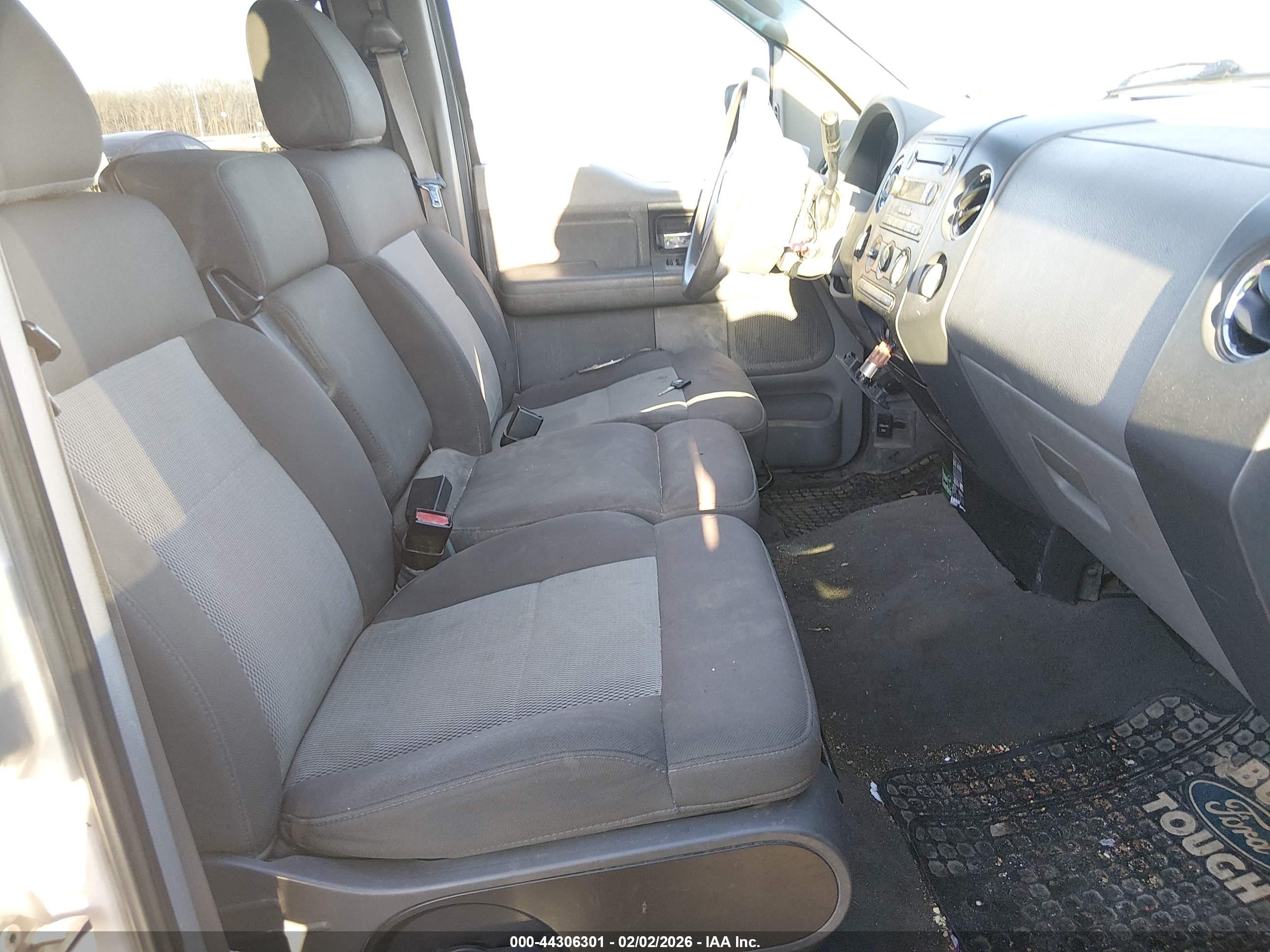 FORD F-150 image 5