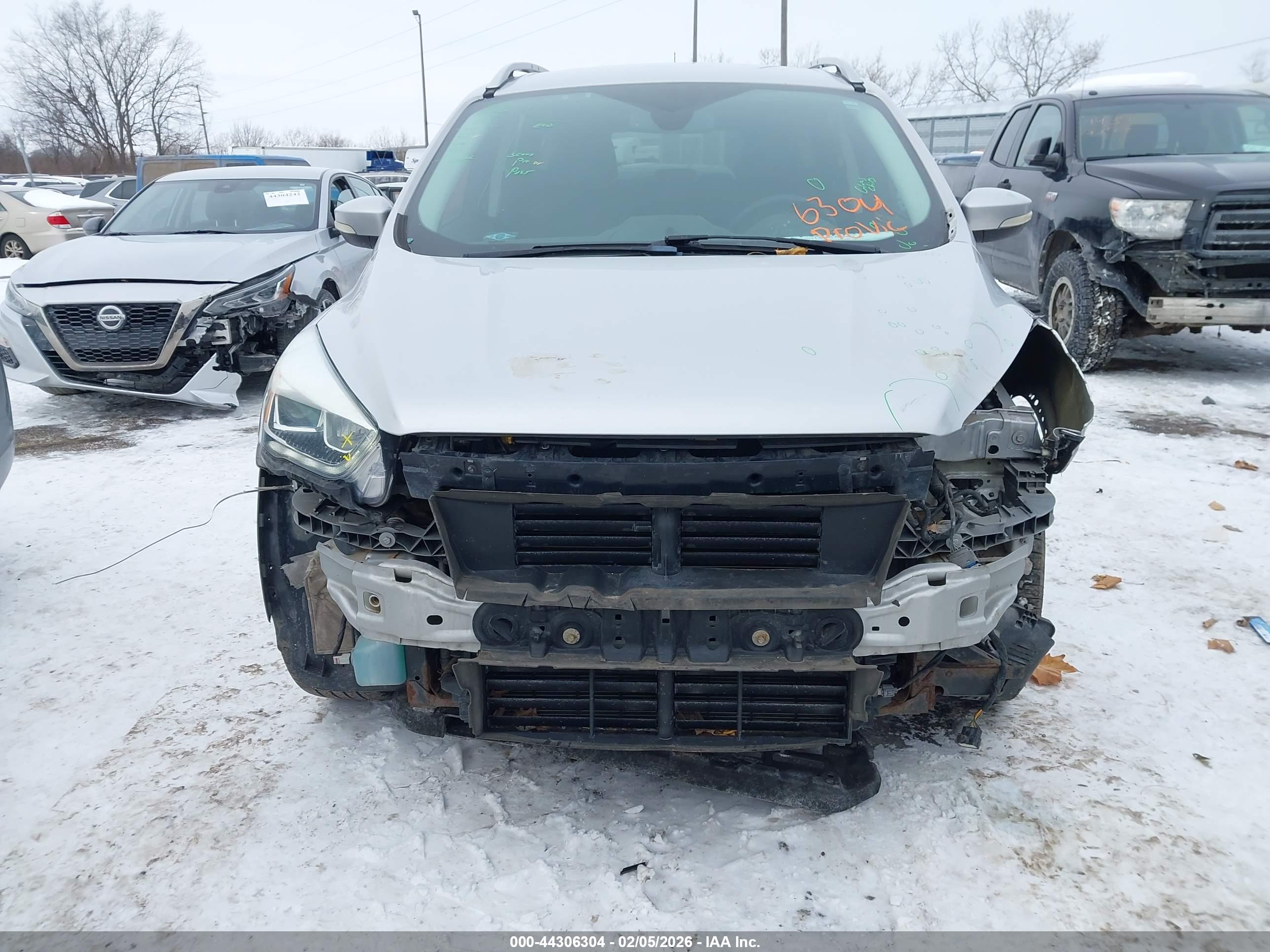 FORD ESCAPE image 6