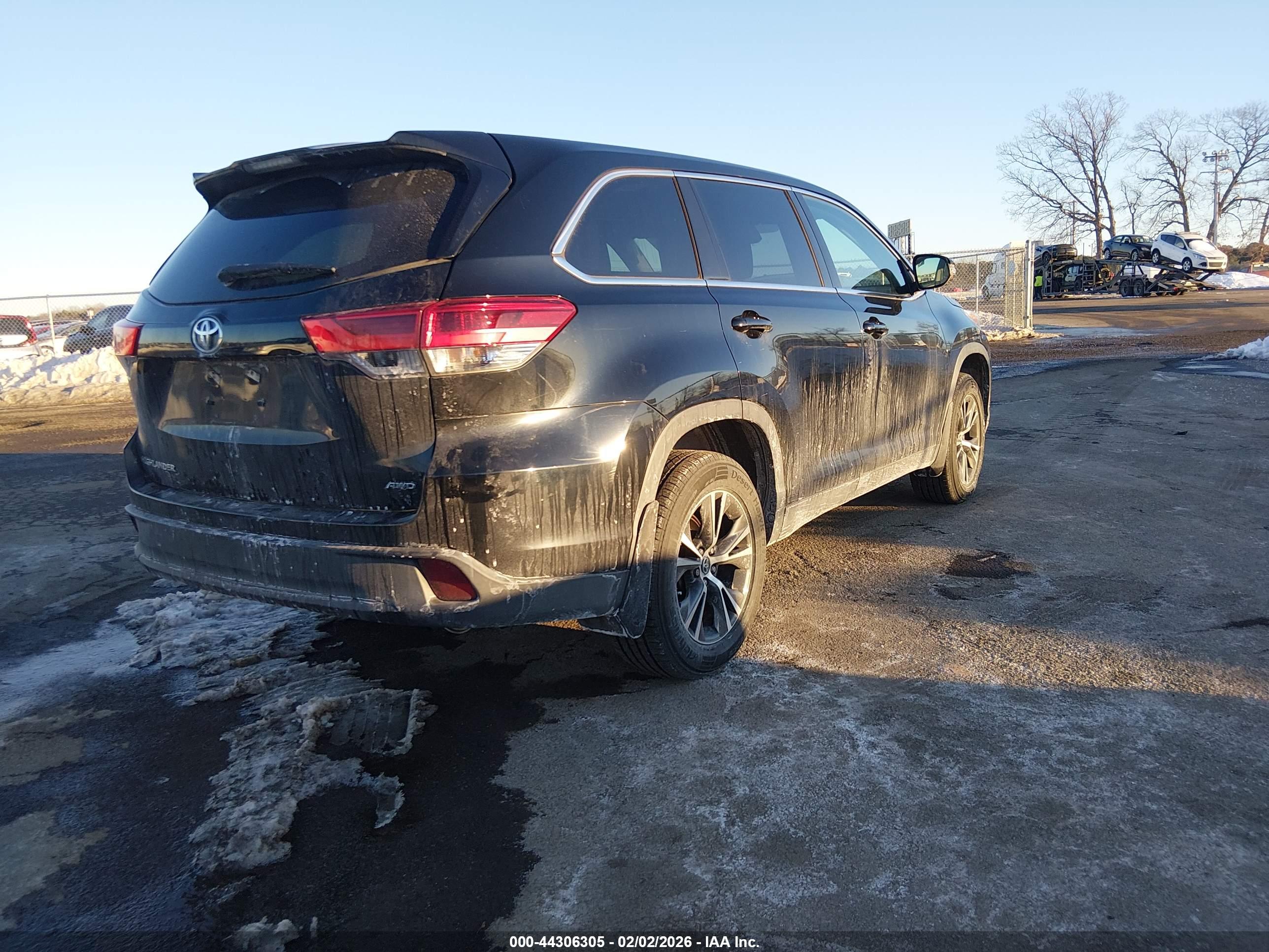 TOYOTA HIGHLANDER image 4