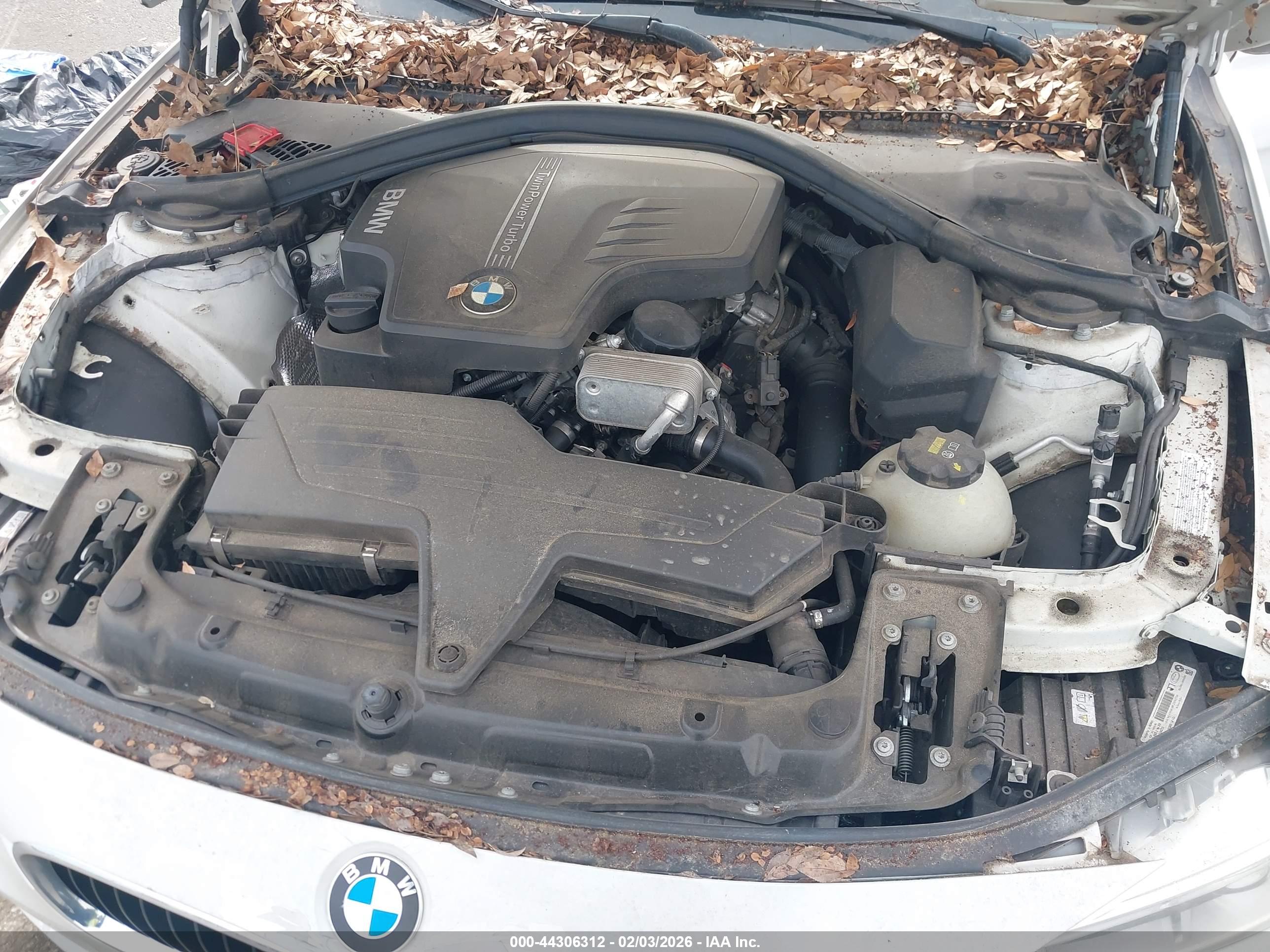 BMW 328I image 10