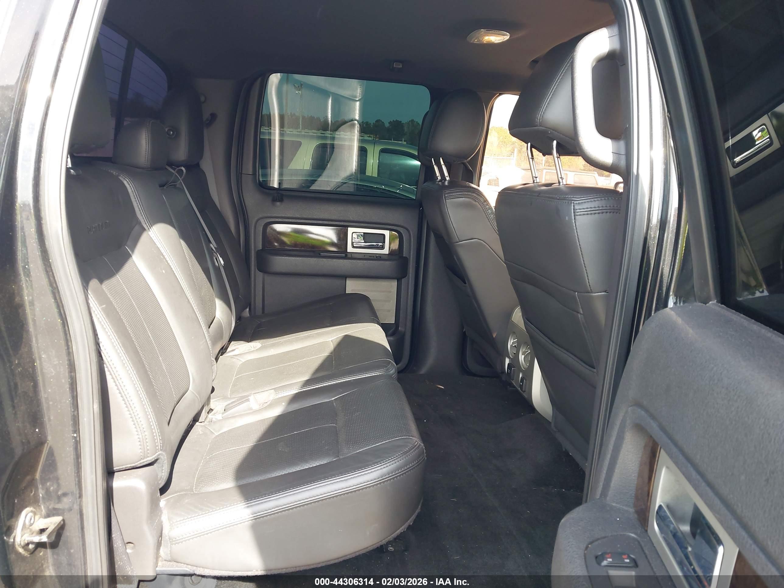 FORD F-150 image 8