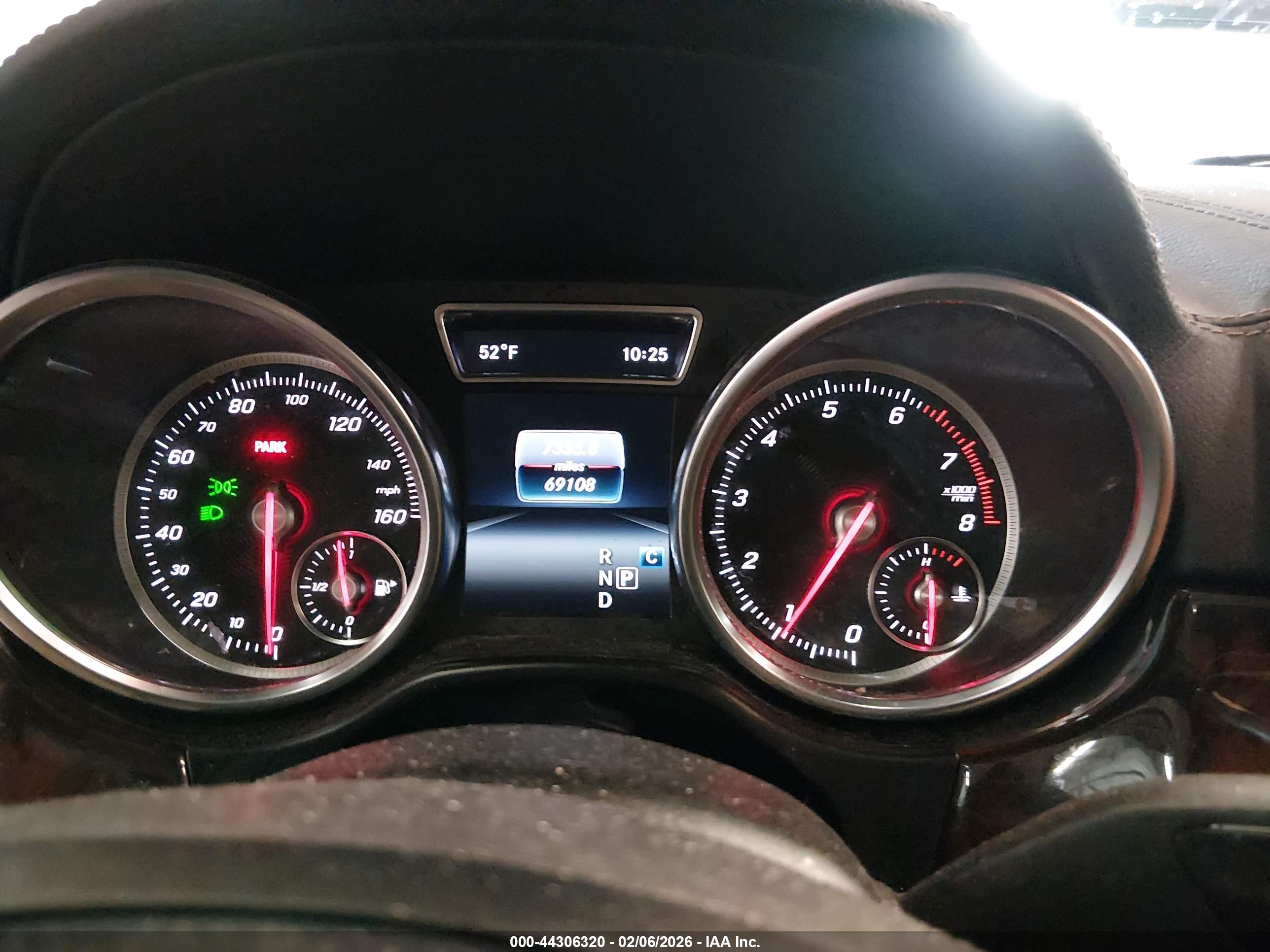 MERCEDES-BENZ GLS image 7