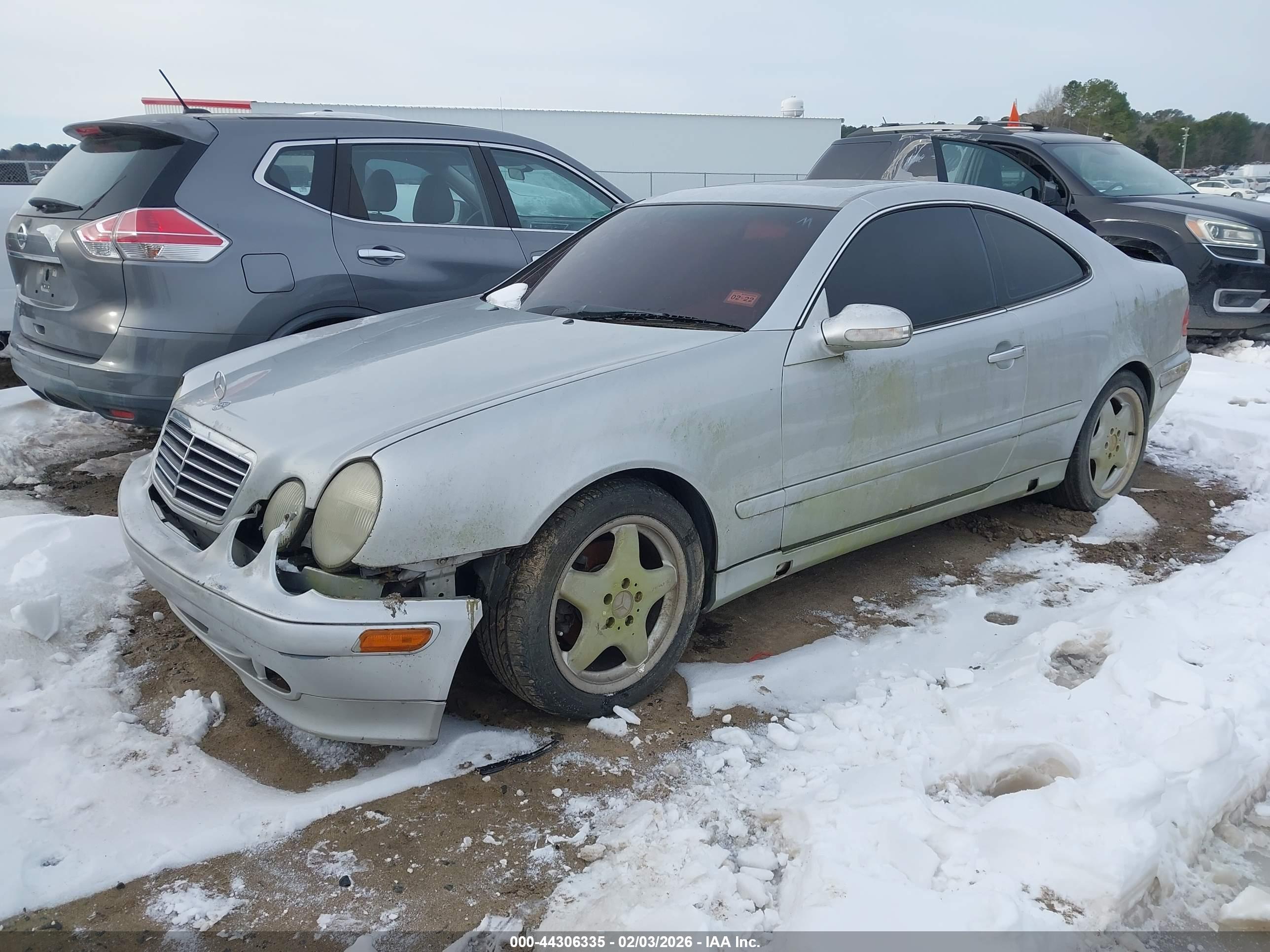 MERCEDES-BENZ CLK image 2