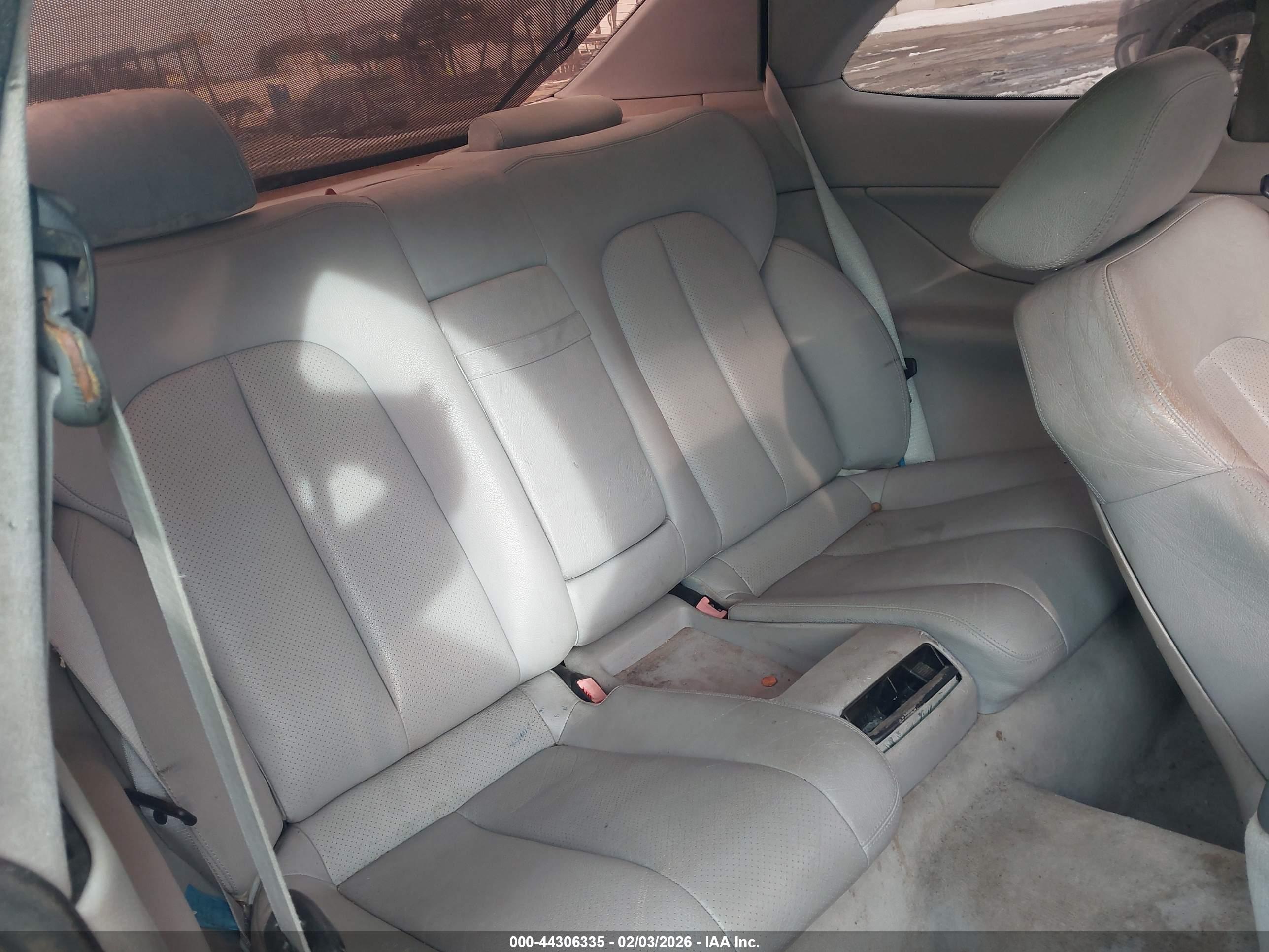 MERCEDES-BENZ CLK image 8